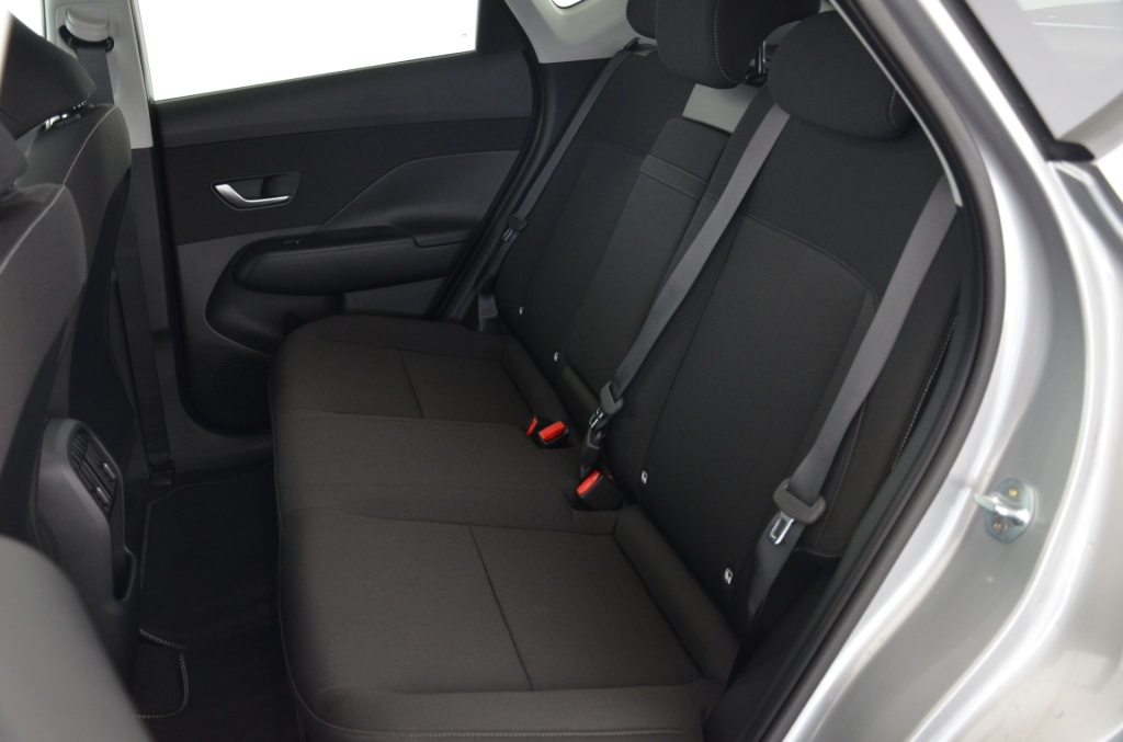 HYUNDAI Kona EV 65.4 kWh Premium *360°*-image-13