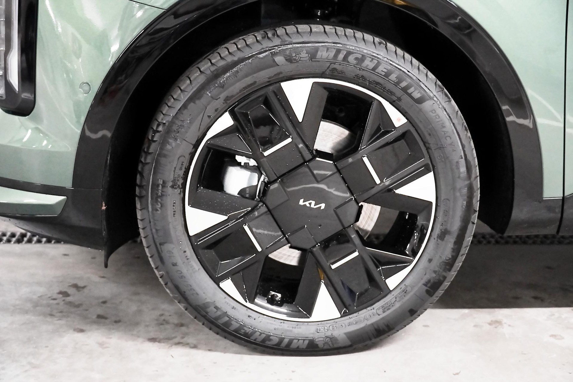KIA Sportage 1.6 T-GDi Hybrid GT-Line-image-14