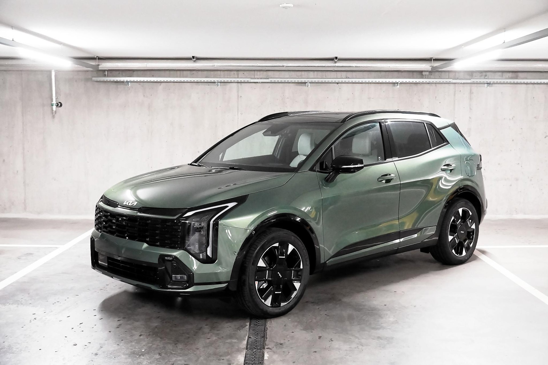 KIA Sportage 1.6 T-GDi Hybrid GT-Line-image-0