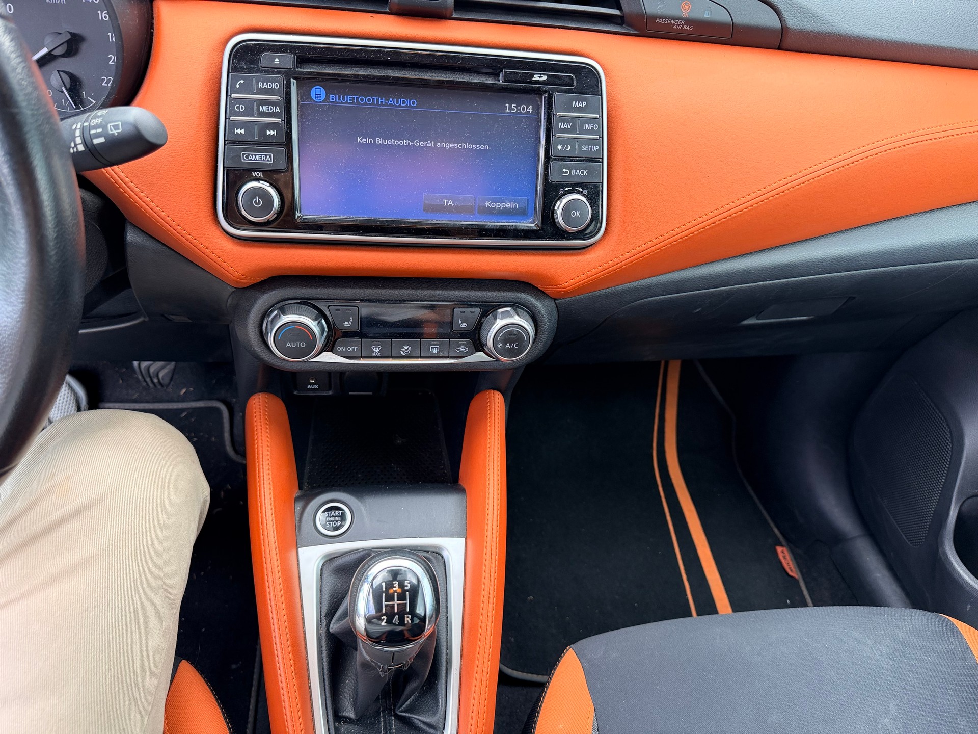 NISSAN Micra 0.9 IG-T n-connecta-image-20