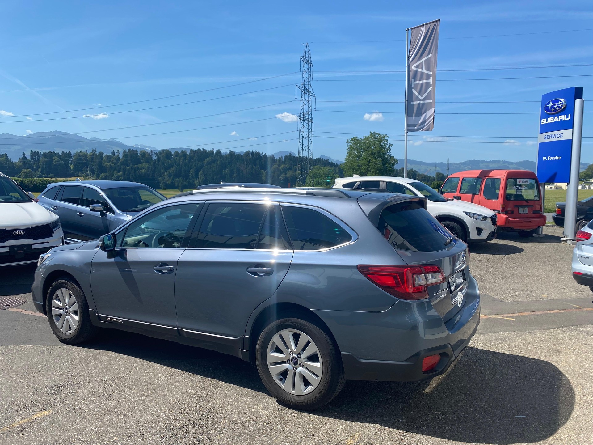 SUBARU Outback 2.5i Swiss-image-5