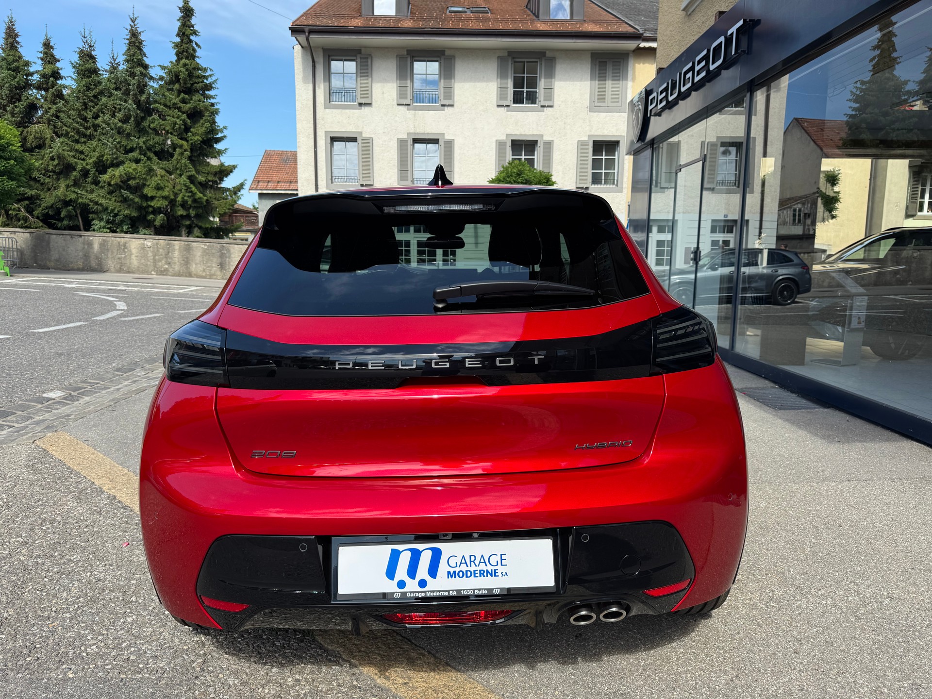 PEUGEOT 208 1.2 Hybrid 145 GT-image-6