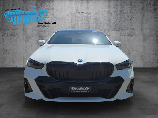 BMW 520d 48V M Sport Pro-image-0