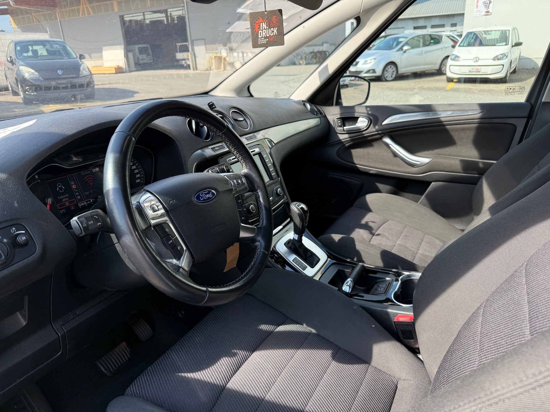 FORD S-Max 2.0 TDCi Titanium PowerShift-image-10