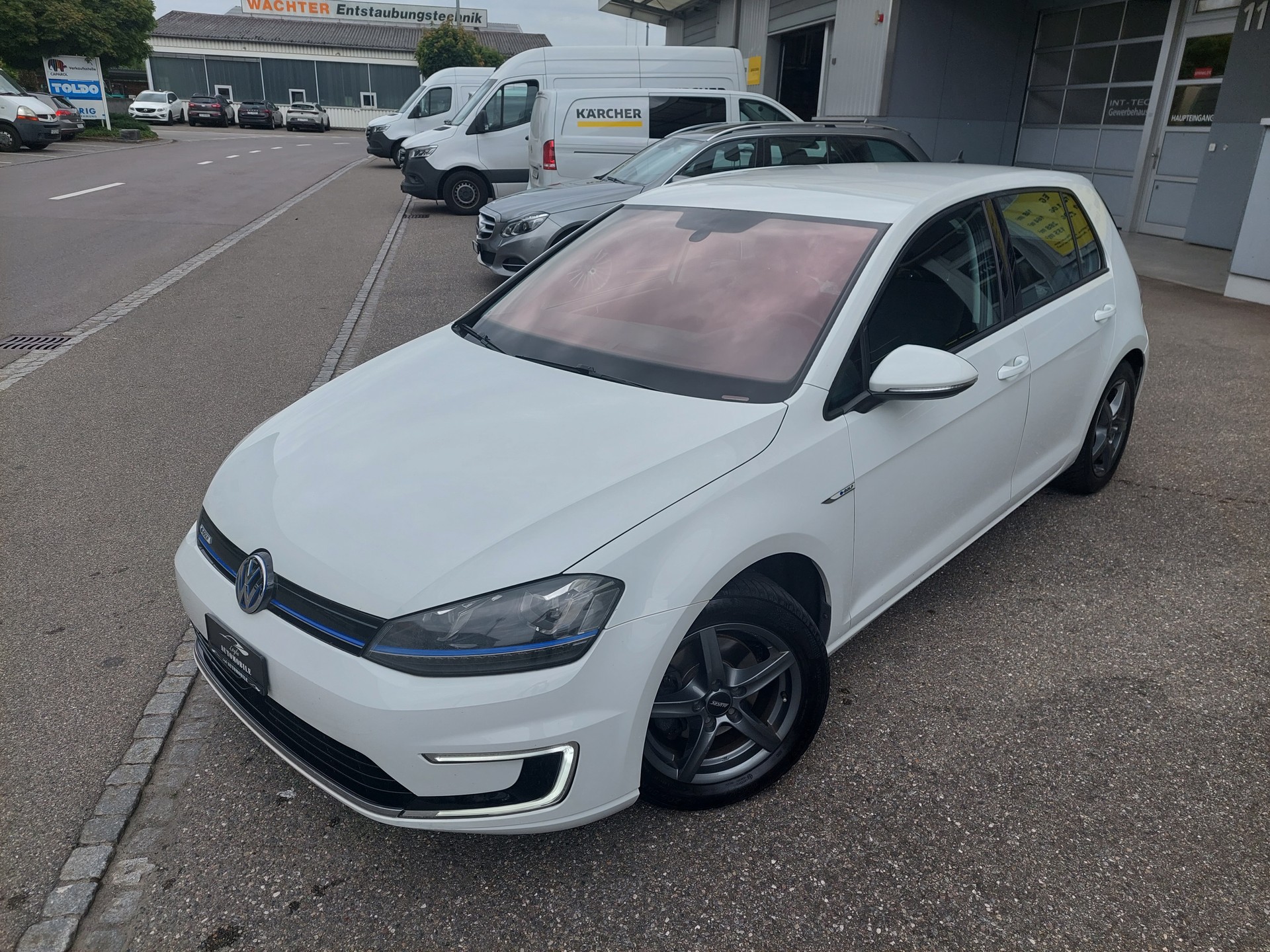 VW e-Golf-image-1