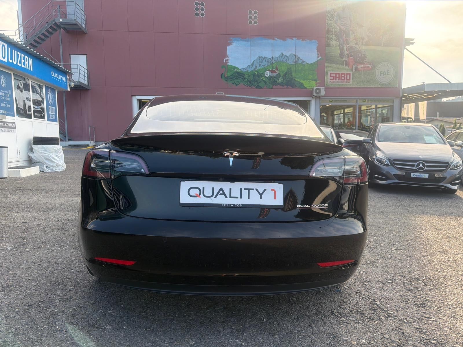 TESLA Model 3 Performance Dual Motor AWD-image-4