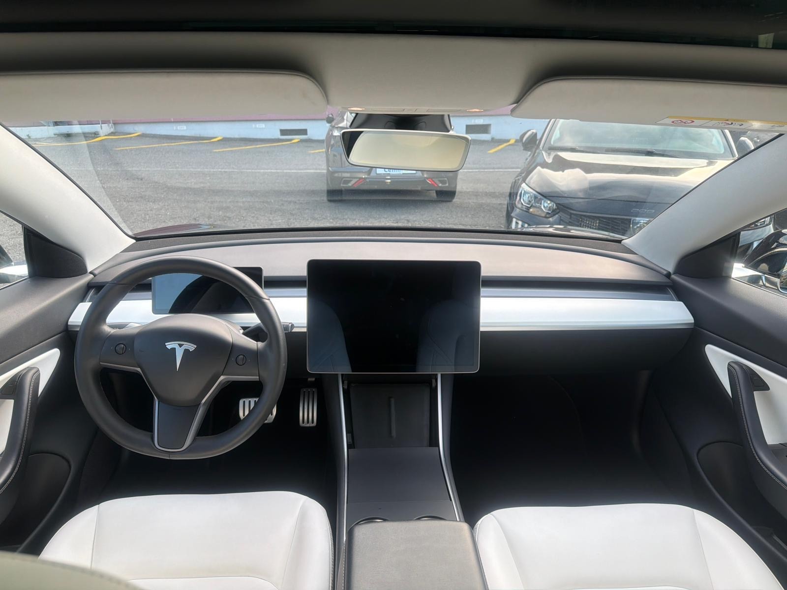 TESLA Model 3 Performance Dual Motor AWD-image-8