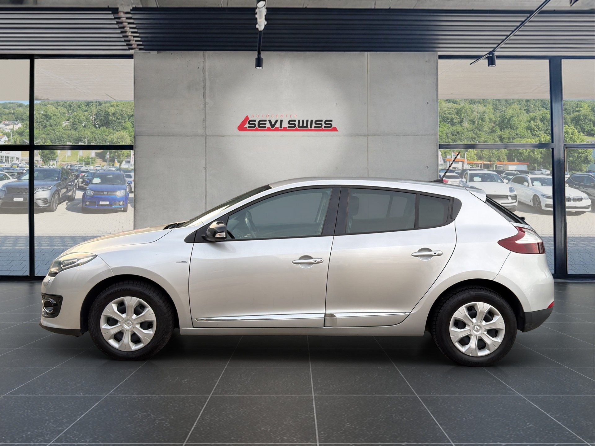 RENAULT Mégane 1.5 dCi Bose EDC-image-4