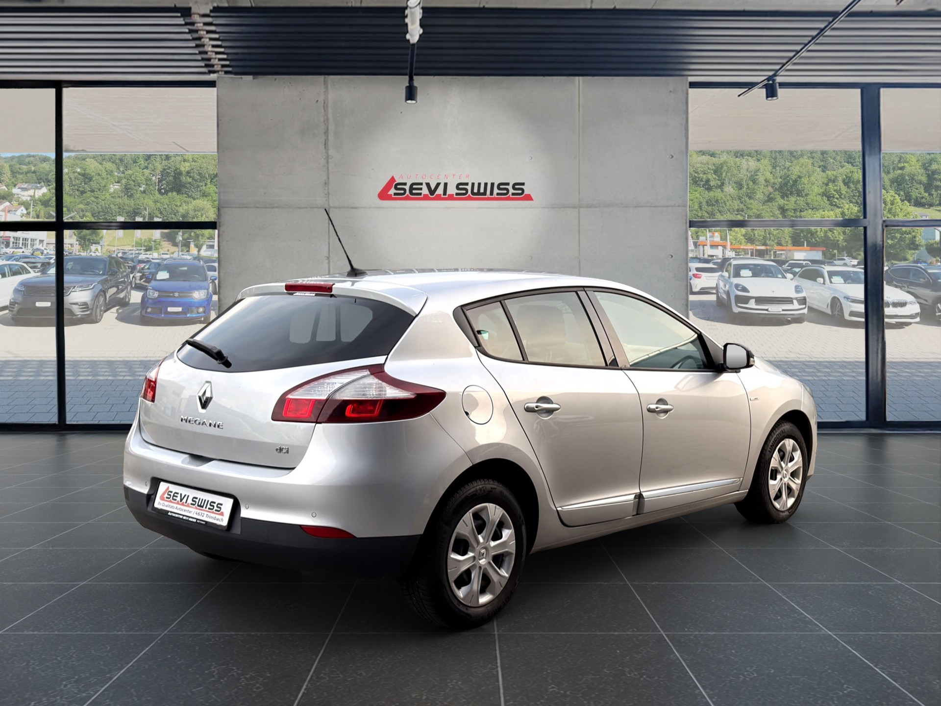 RENAULT Mégane 1.5 dCi Bose EDC-image-2