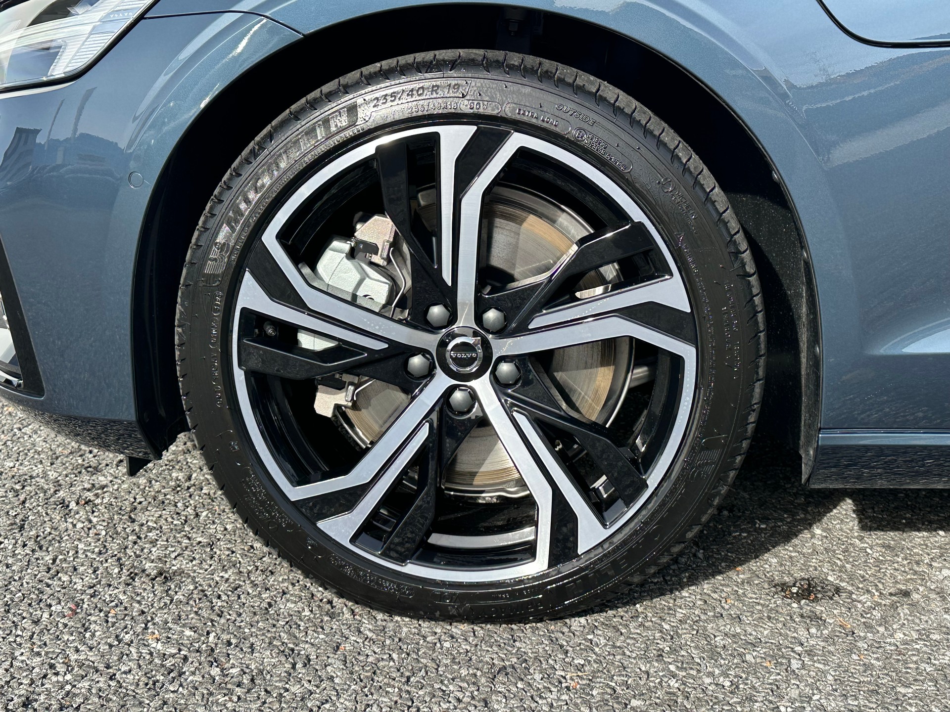 VOLVO V60 2.0 T8 TE Ultra Dark eAWD-image-7