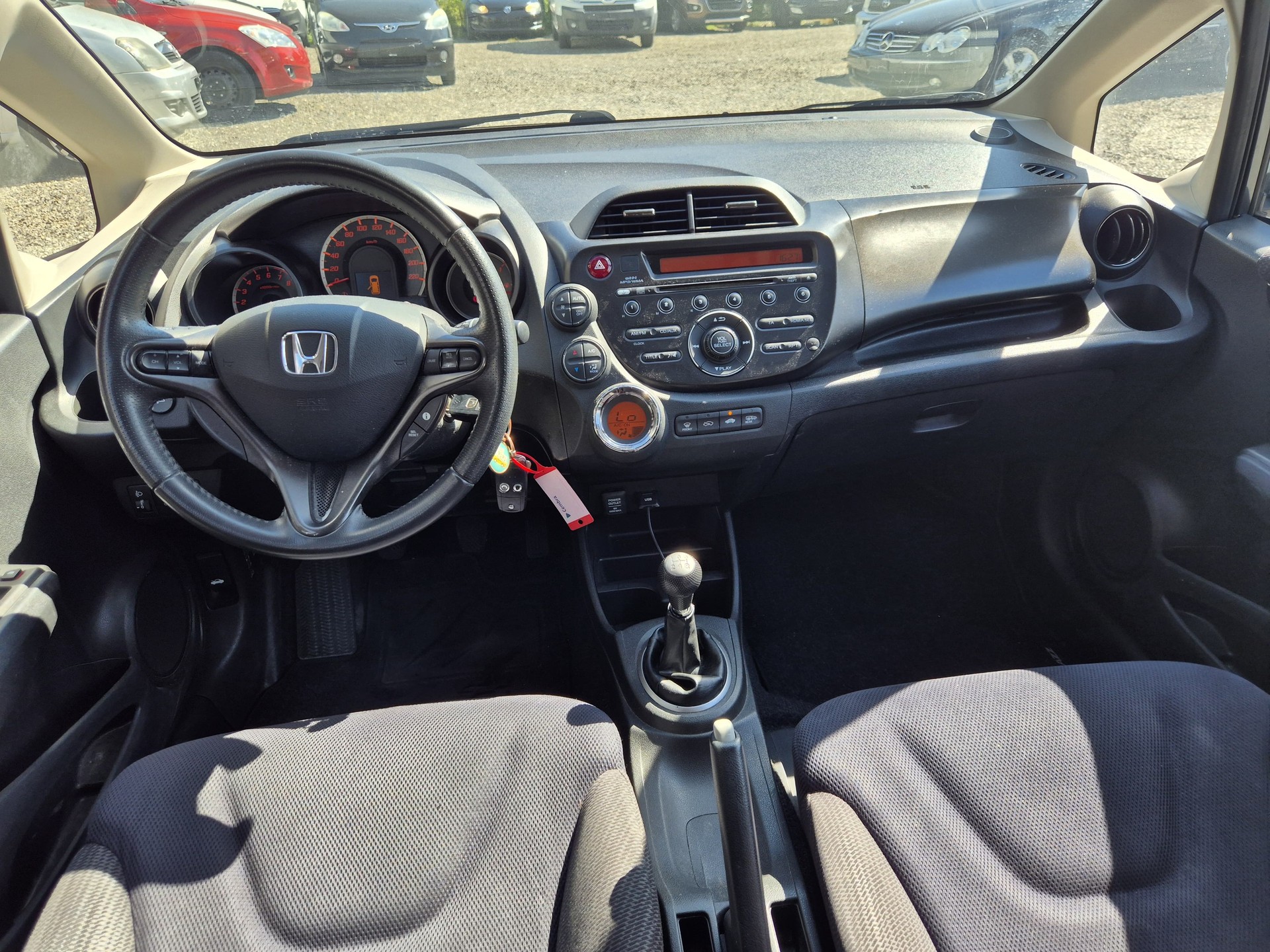 HONDA JAZZ-image-4