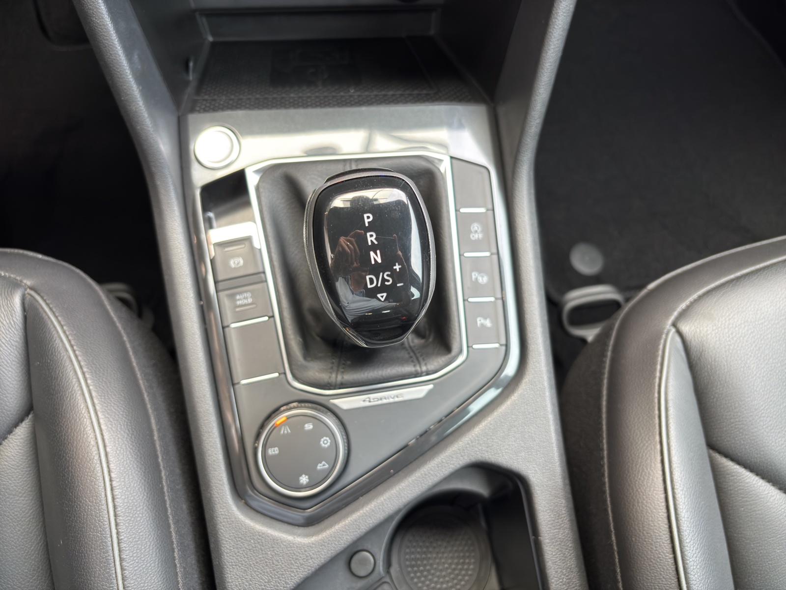 SEAT Tarraco 2.0TSI Xperience 4Drive DSG & 7-Sitzer mit AHK, Standheizung & Leder-image-19