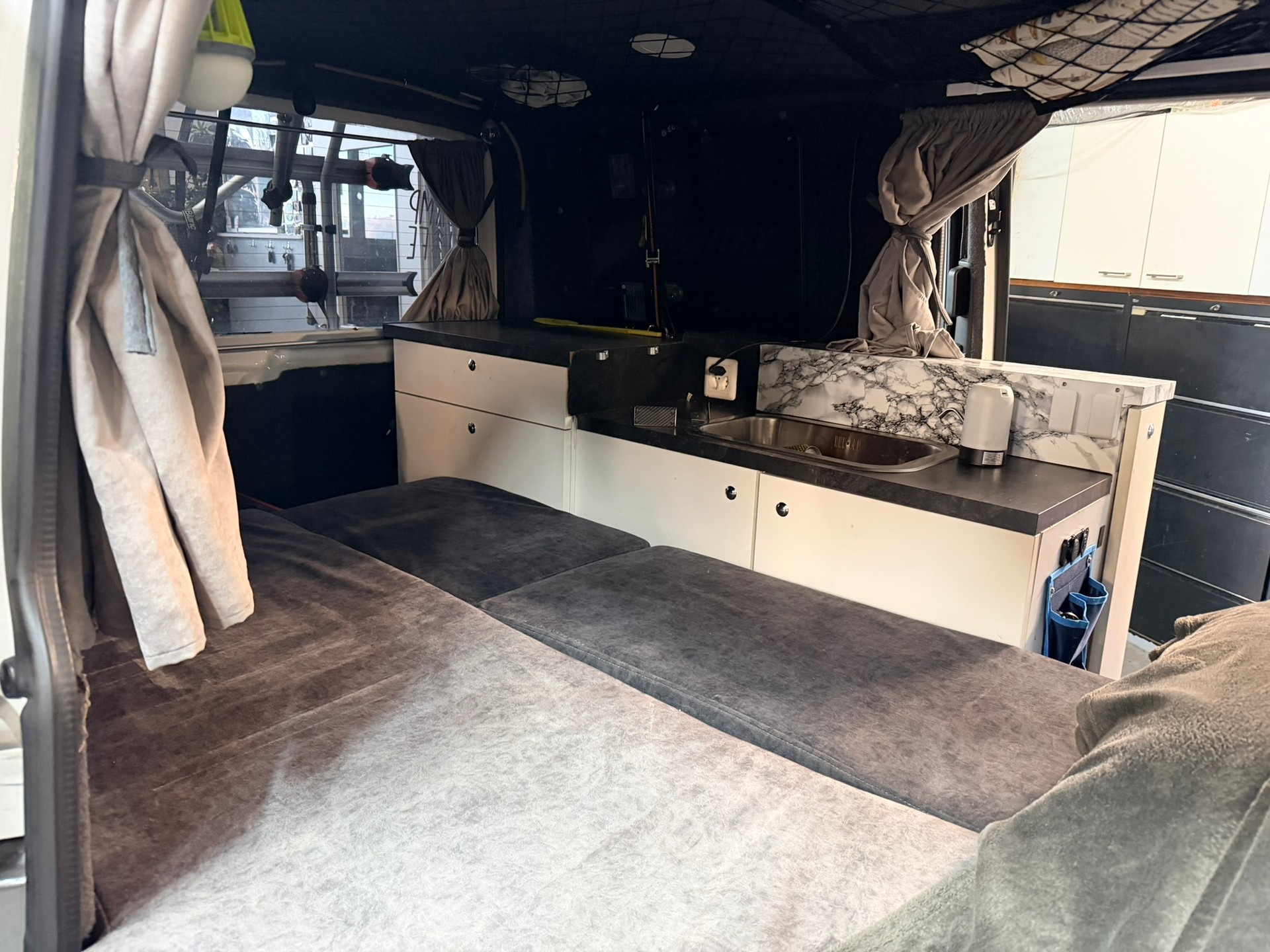 VW T5 2.0 TDI Comfortline EUROPE 4Motion-image-19