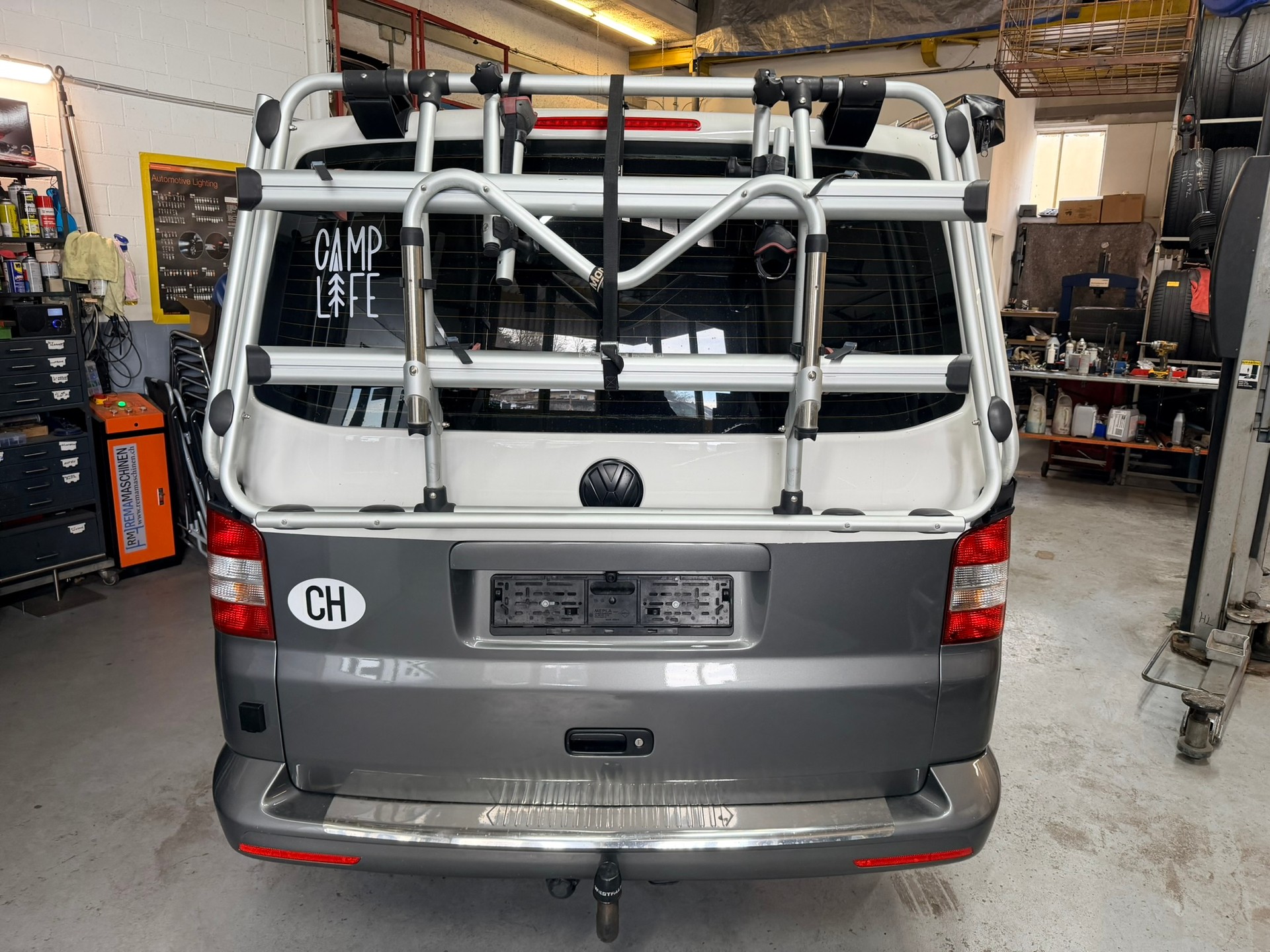 VW T5 2.0 TDI Comfortline EUROPE 4Motion-image-6