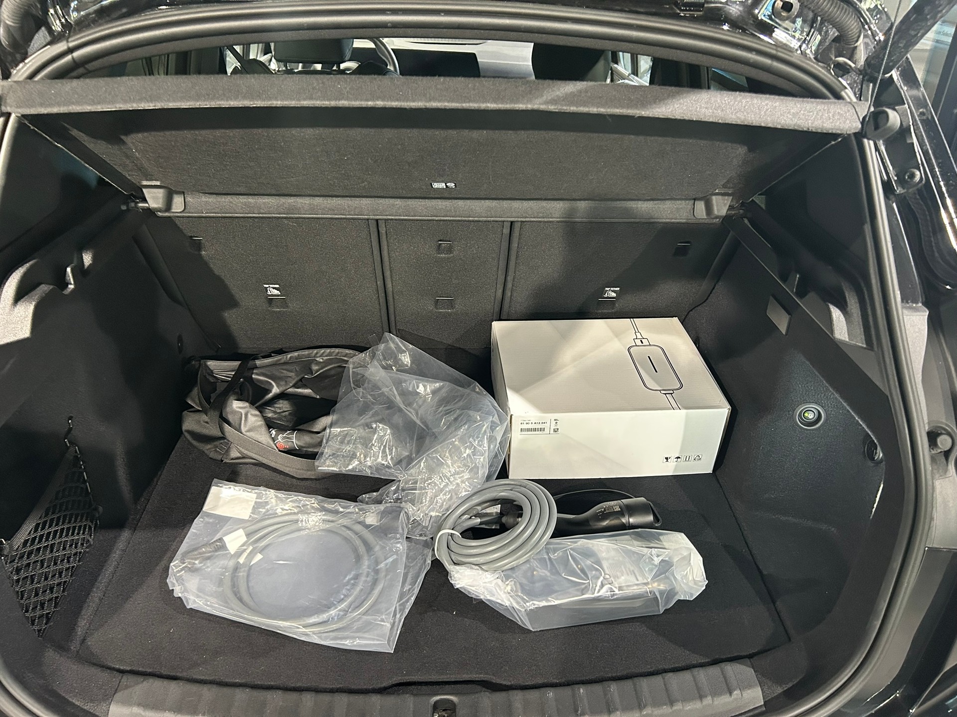 BMW 225e xDrive Active Tourer-image-11
