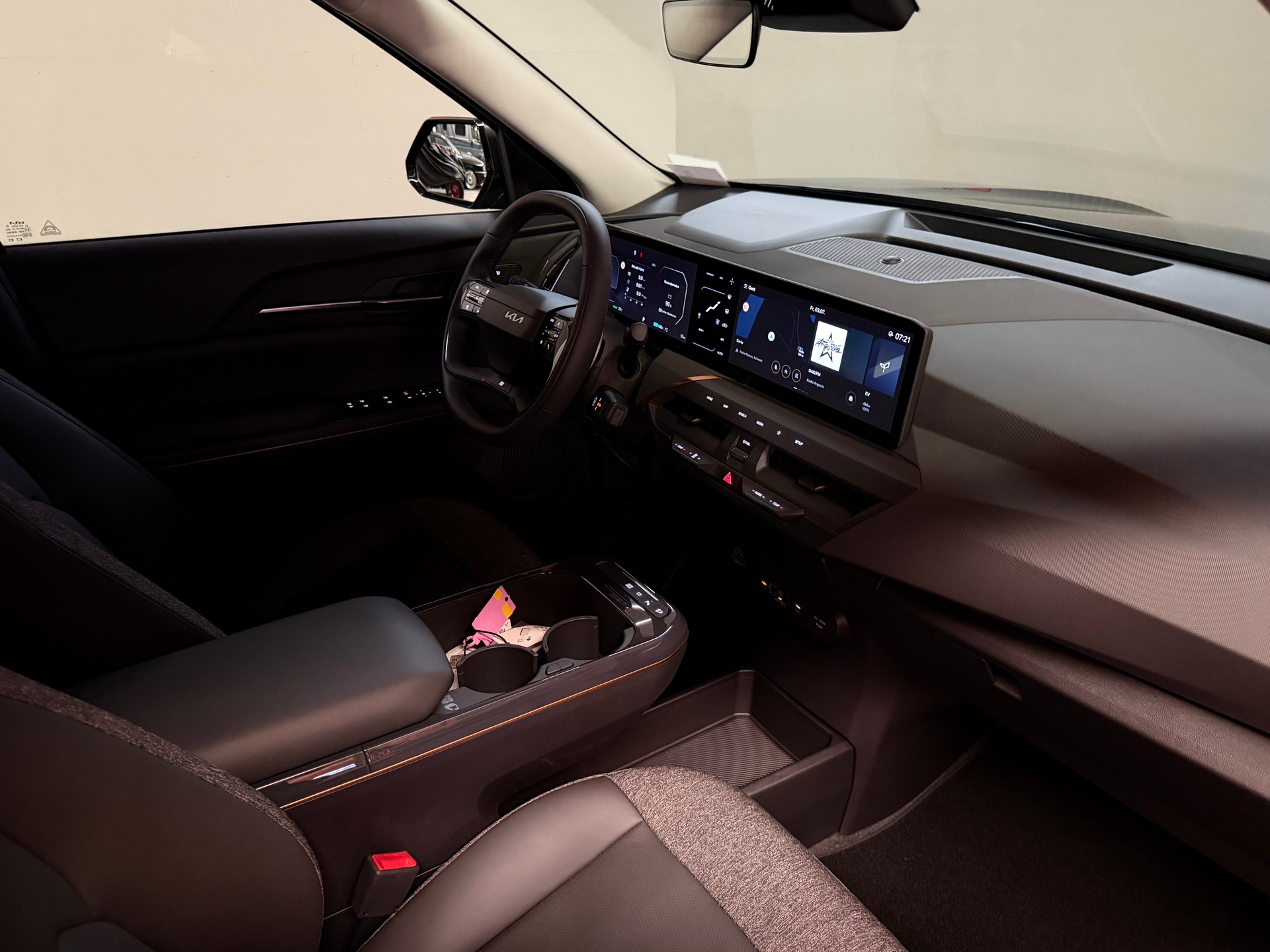 KIA EV5 81,4 kWh Earth-image-17