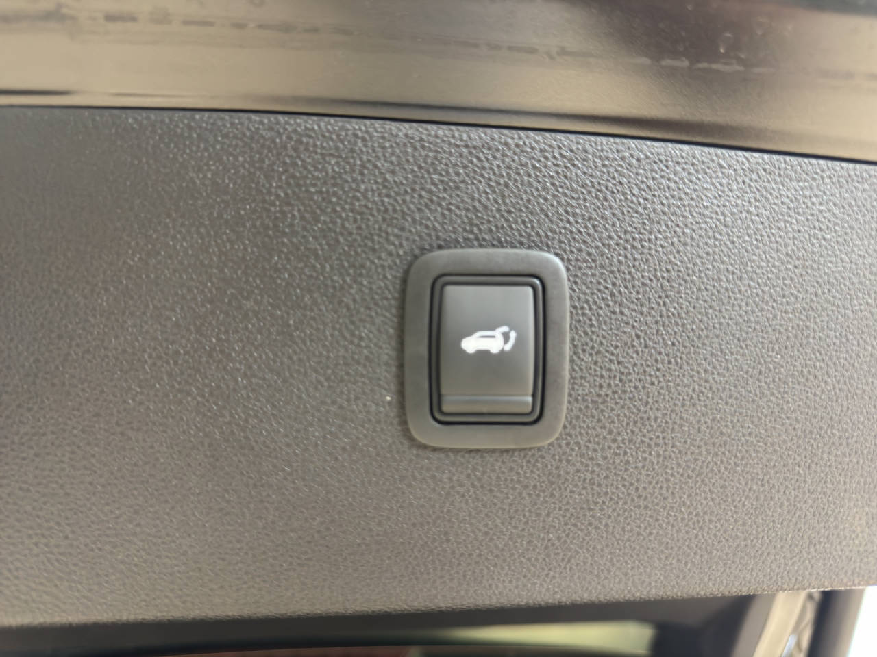 DACIA Bigster 1.2 Hybrid Journey 4WD Demo-image-19