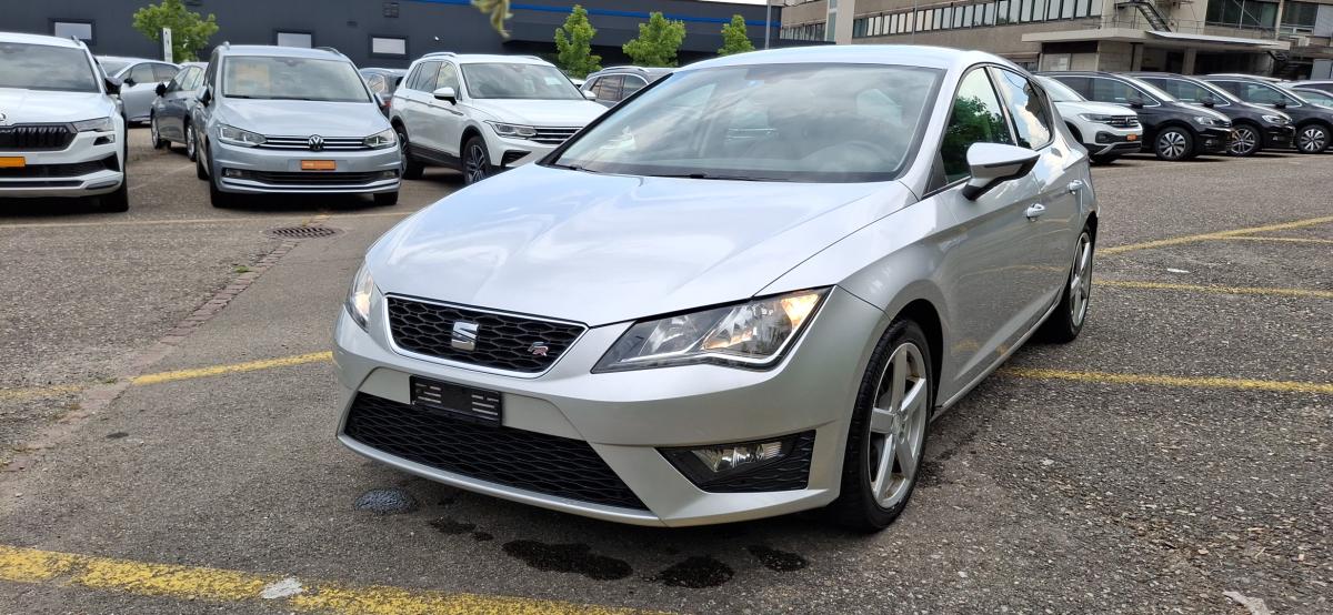 SEAT Leon 1.8 TSI FR-image-0