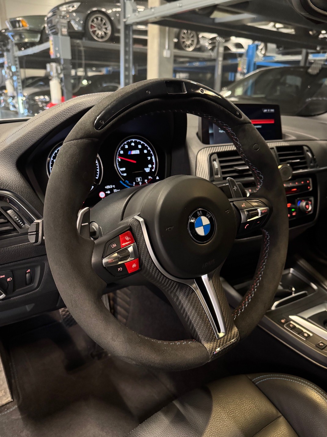 BMW M2 Competition Drivelogic-image-9