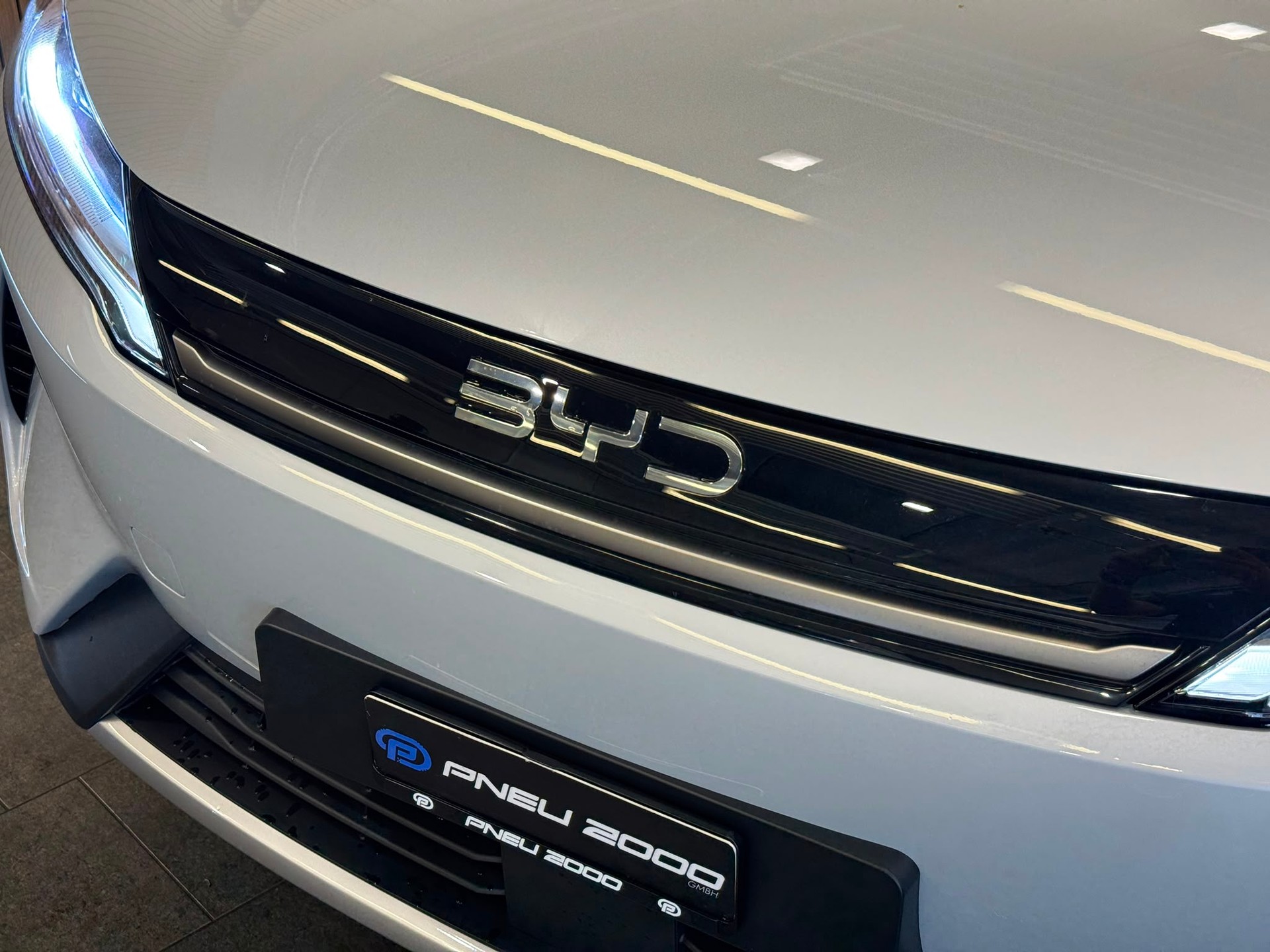 BYD Atto 2 DM-i Boost-showroom-element-3
