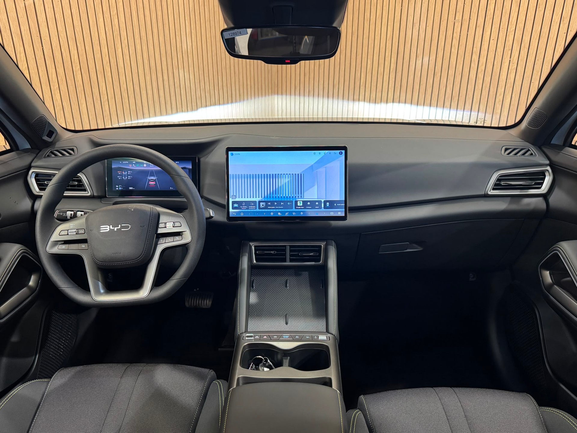 BYD Atto2 45 kWh Active-image-8
