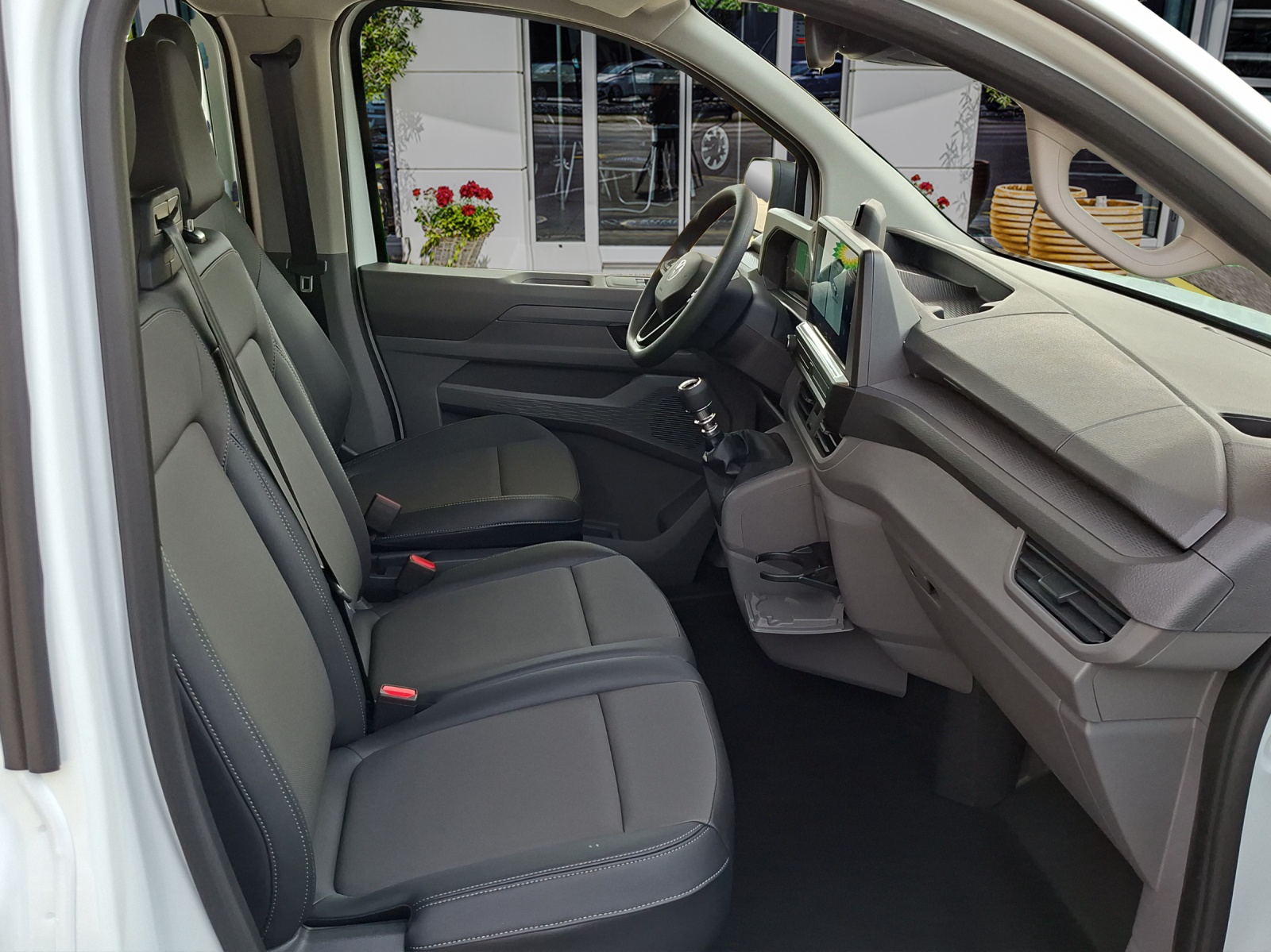 VW Transporter 2.0 TDI-image-19