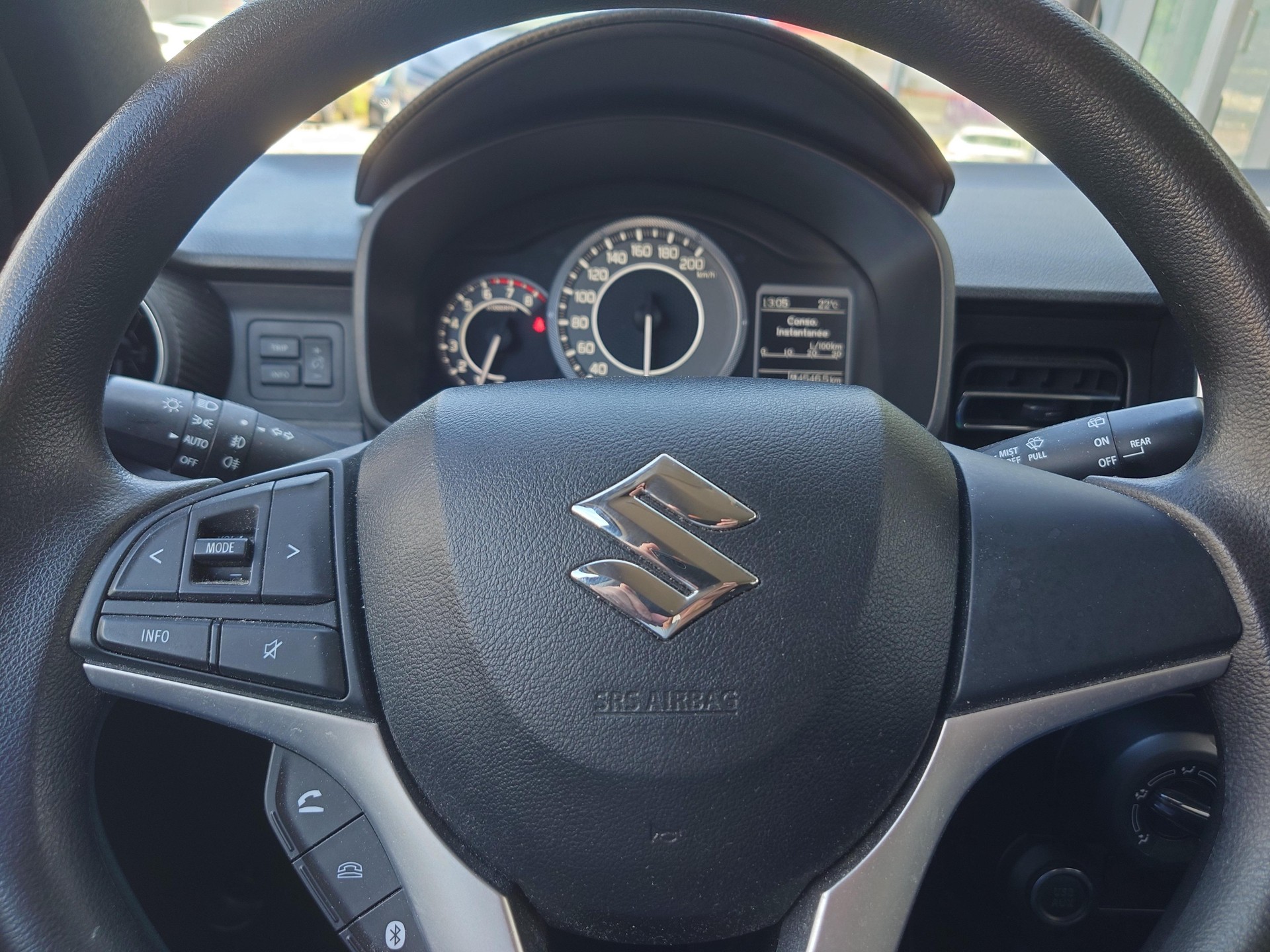 SUZUKI Ignis 1.2 Generation Hybrid-image-6