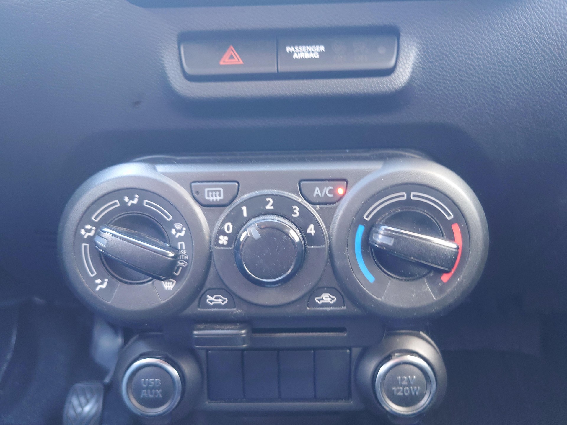 SUZUKI Ignis 1.2 Generation Hybrid-image-8