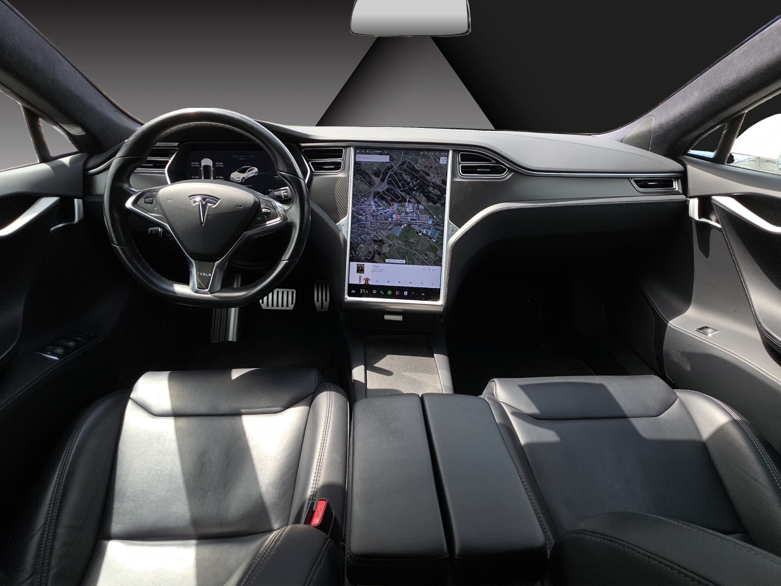 TESLA Model S 75 D-image-9