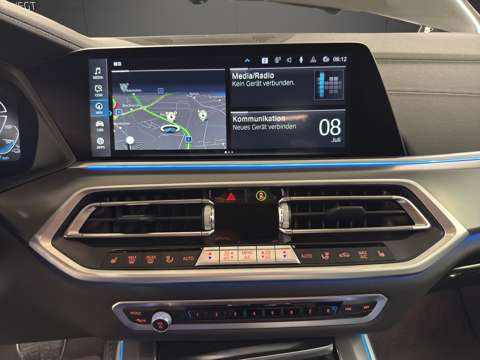 BMW X5 45e xDrive M SPORT-image-17