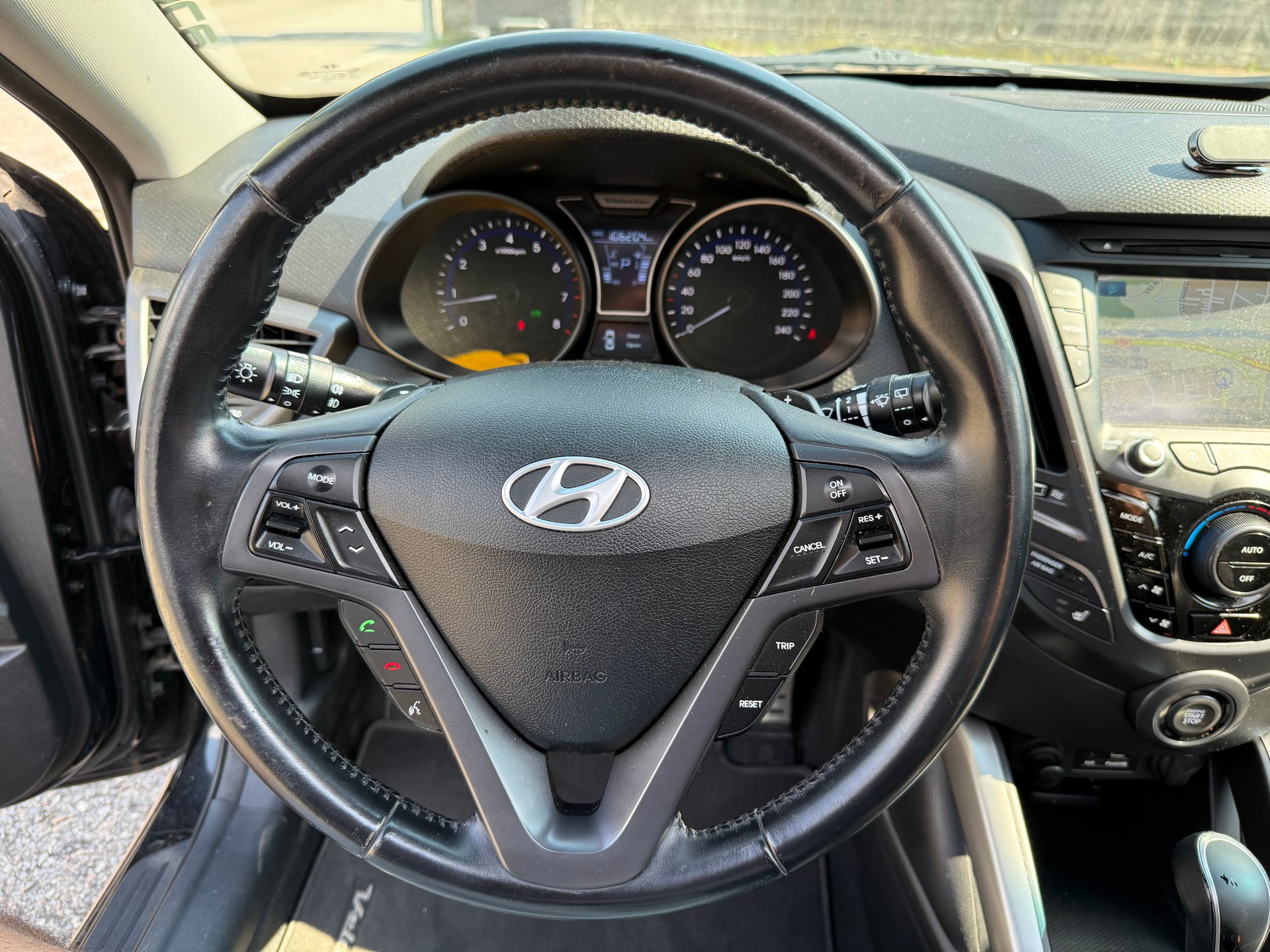 HYUNDAI Veloster 1.6 Turbo GDI Automatic-image-11
