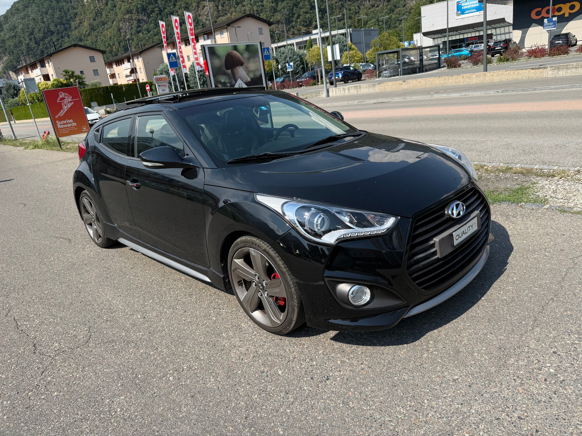HYUNDAI Veloster 1.6 Turbo GDI Automatic-image-1