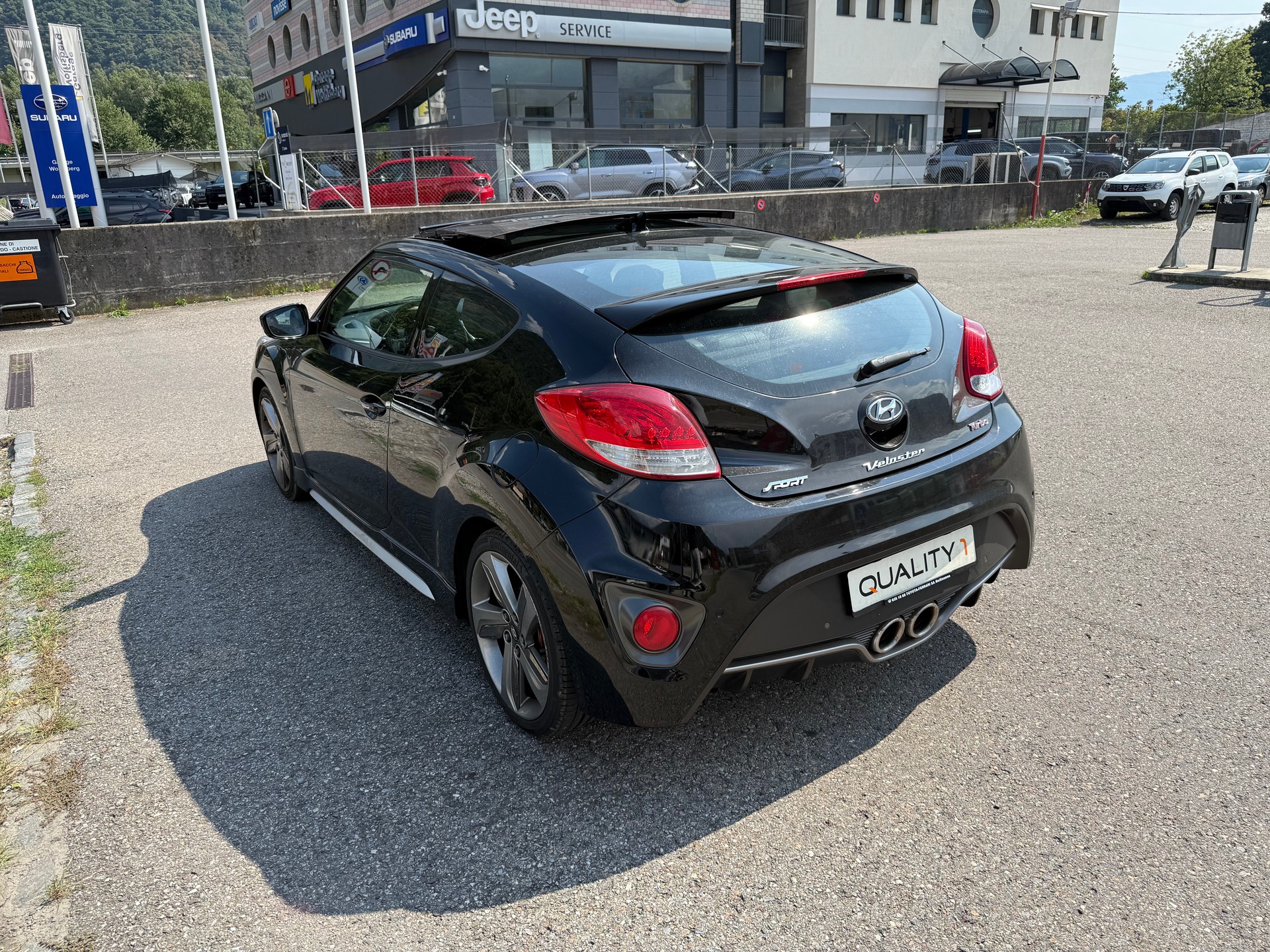 HYUNDAI Veloster 1.6 Turbo GDI Automatic-image-2