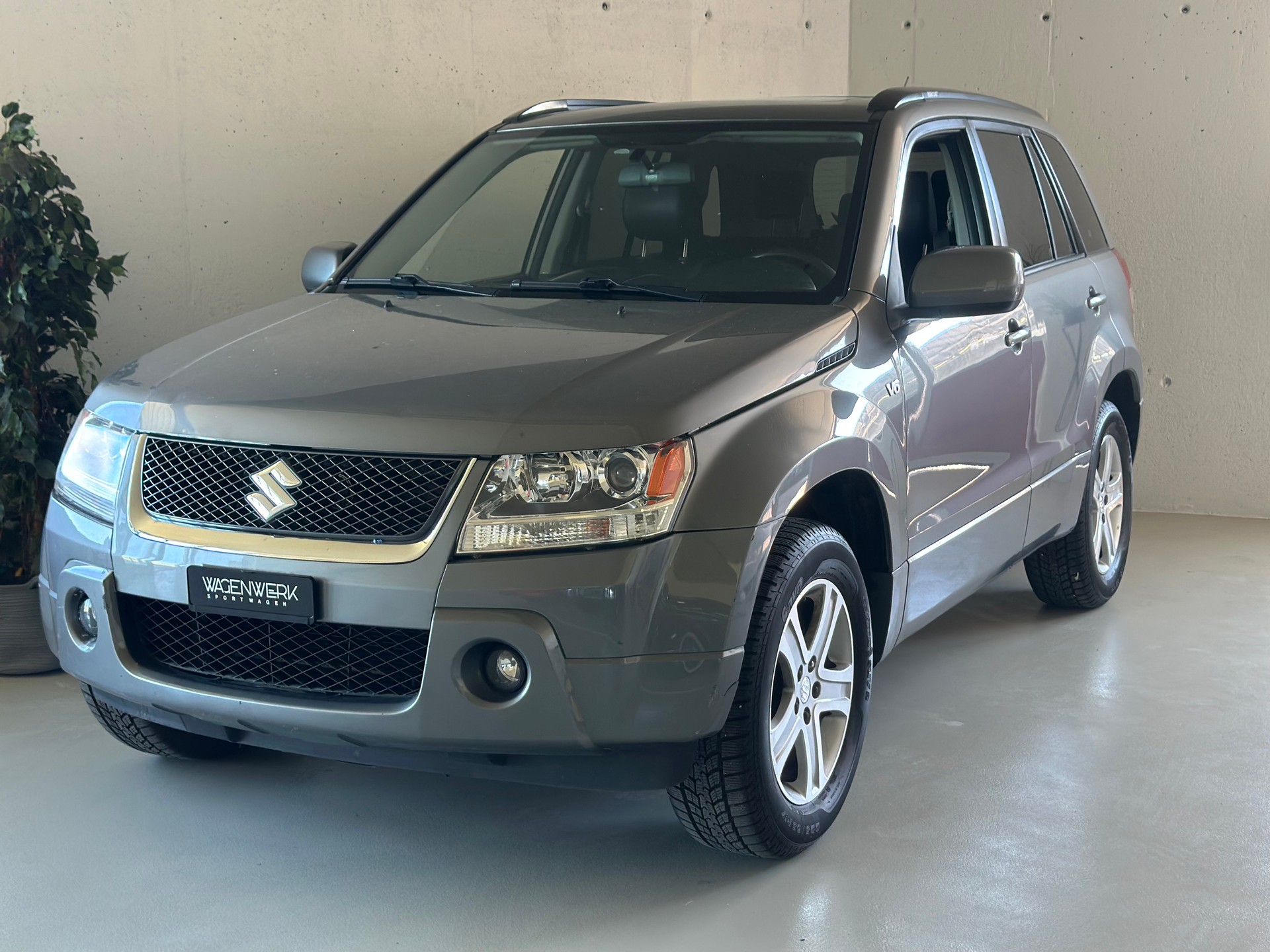 SUZUKI Grand Vitara 2.7 24V V6 Top-image-0
