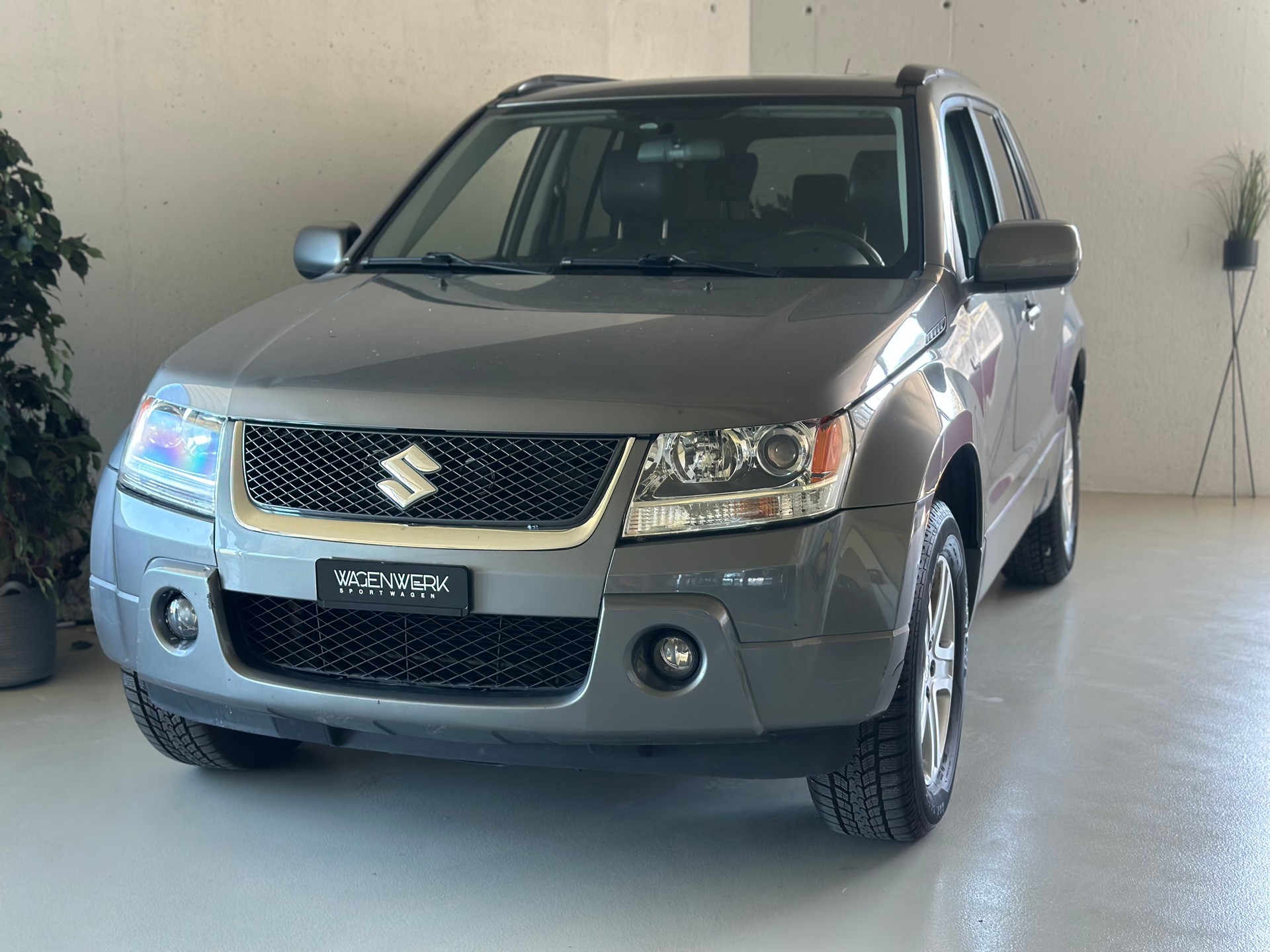 SUZUKI Grand Vitara 2.7 24V V6 Top-image-1