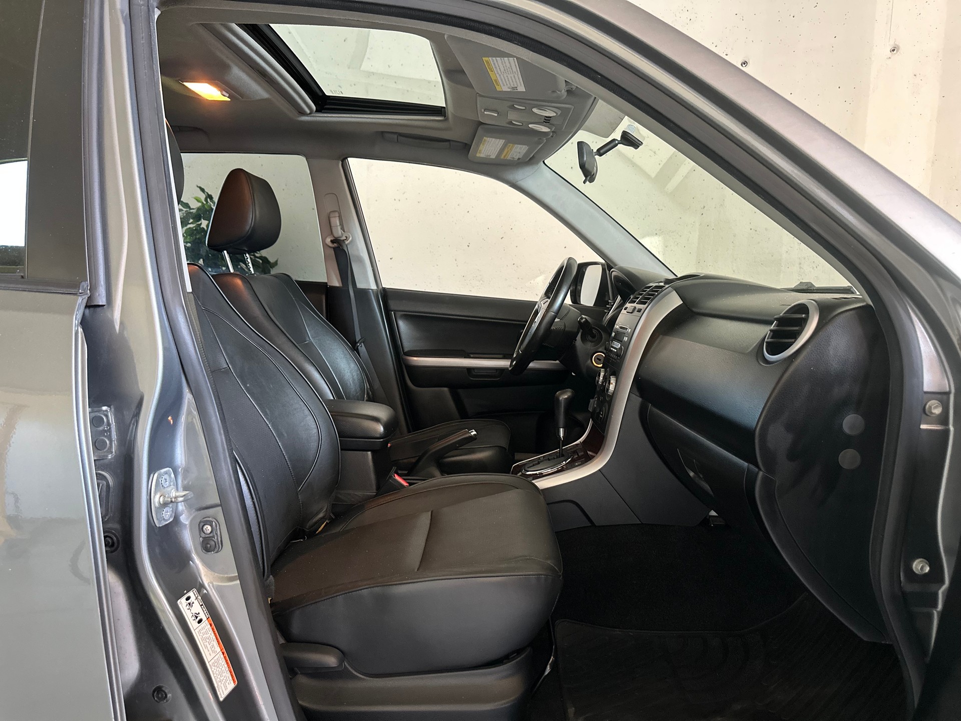 SUZUKI Grand Vitara 2.7 24V V6 Top-image-9
