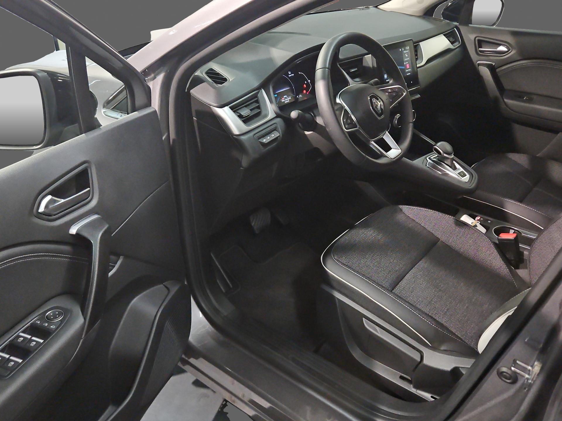 RENAULT Captur 1.6 E-Tech 145 Techno DHT-image-24