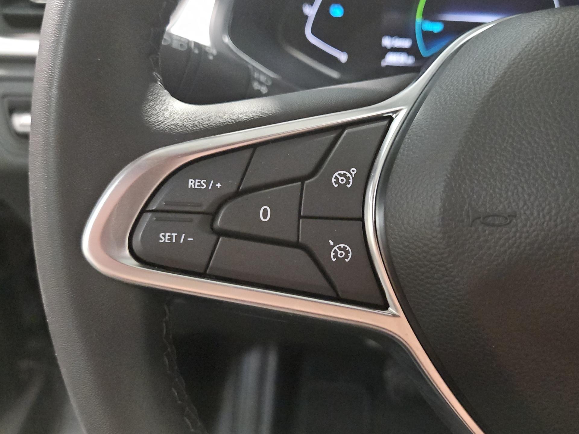 RENAULT Captur 1.6 E-Tech 145 Techno DHT-image-20