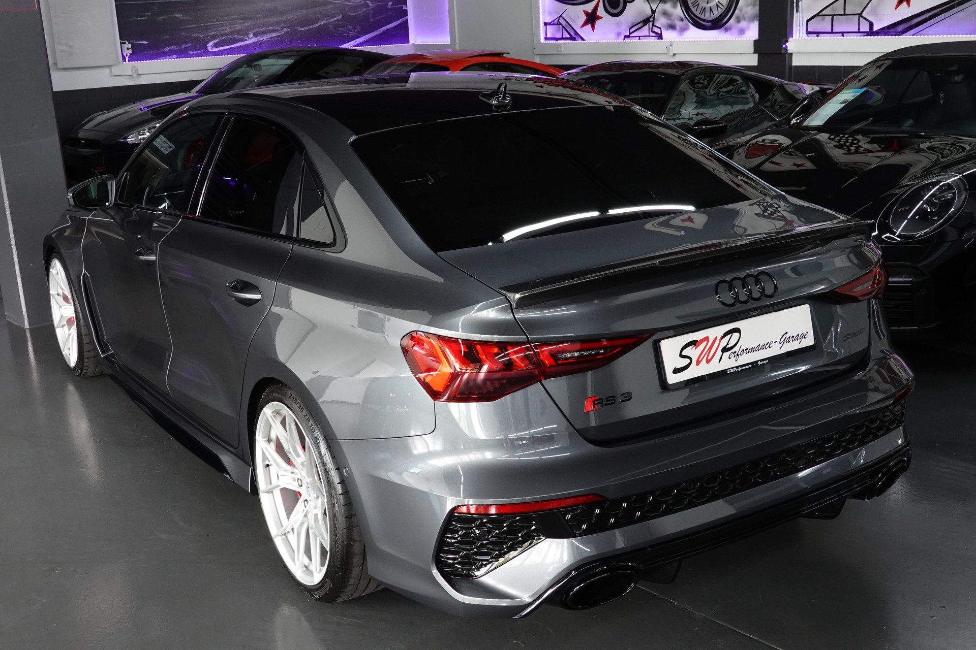 AUDI RS3 LIMOUSINE 2.5 TSI QUATTRO S-TRONIC CH-FZ SEDAN GRAIL ON TOP-image-12