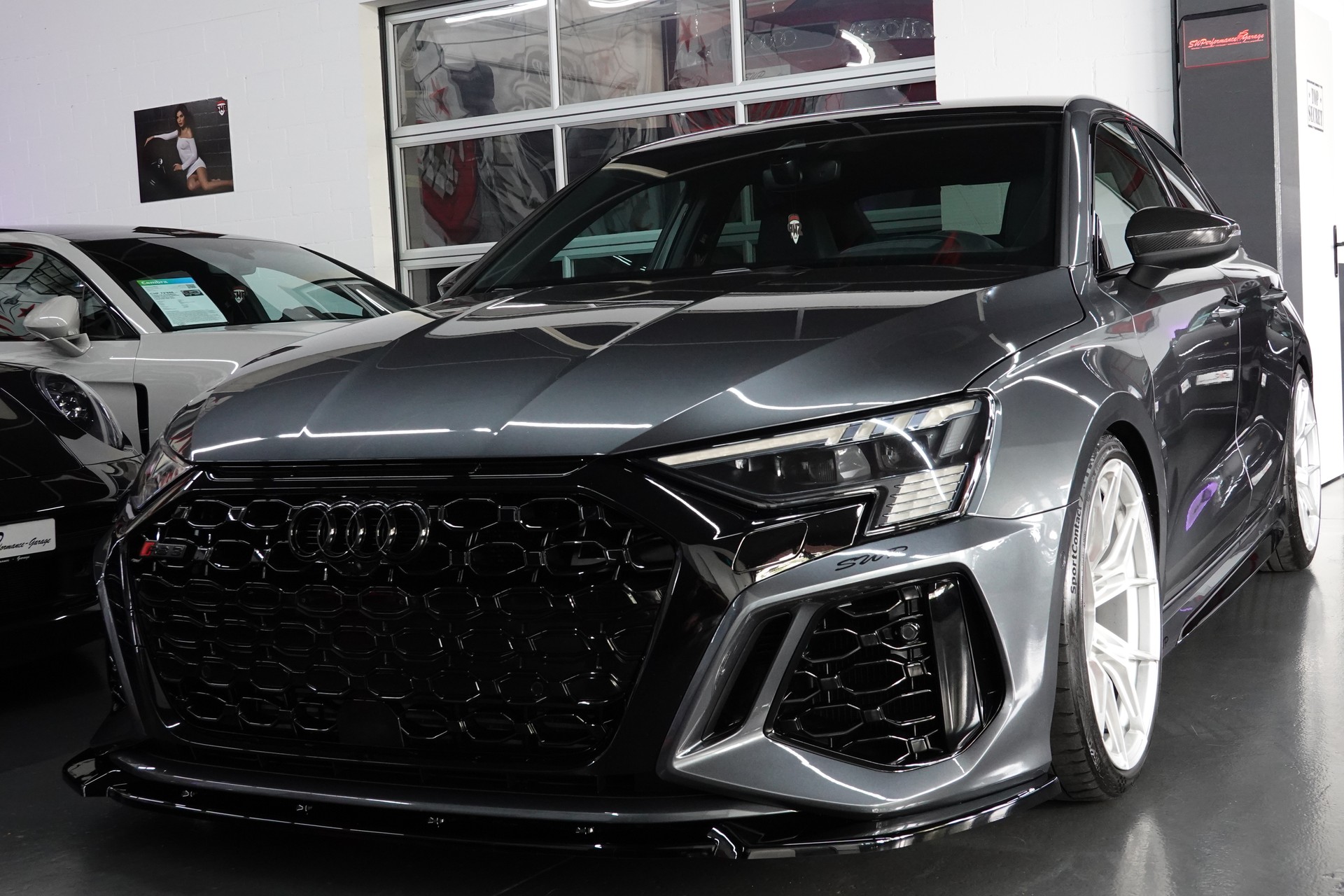 AUDI RS3 LIMOUSINE 2.5 TSI QUATTRO S-TRONIC CH-FZ SEDAN GRAIL ON TOP-image-3