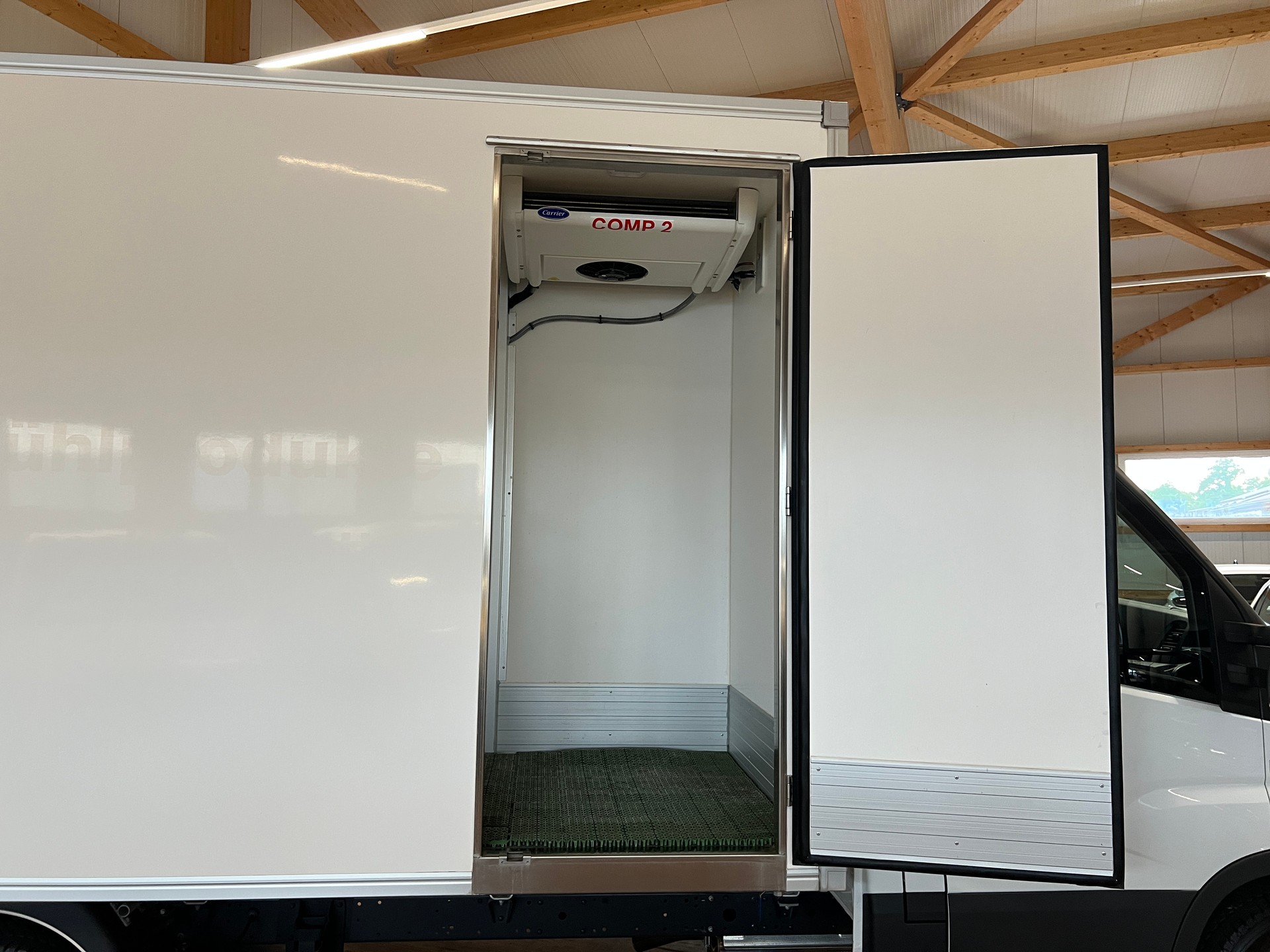 IVECO 35 S 16 A8-image-9