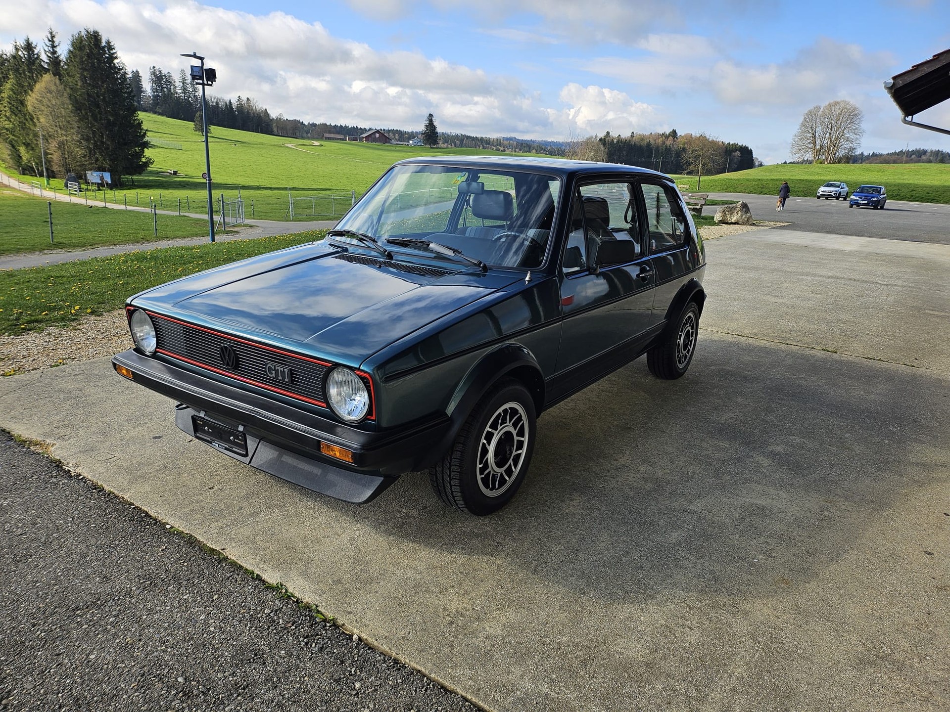 VW GTI original gute zustand veteranenfahrzeug expertisé vétéran en bon état-image-0