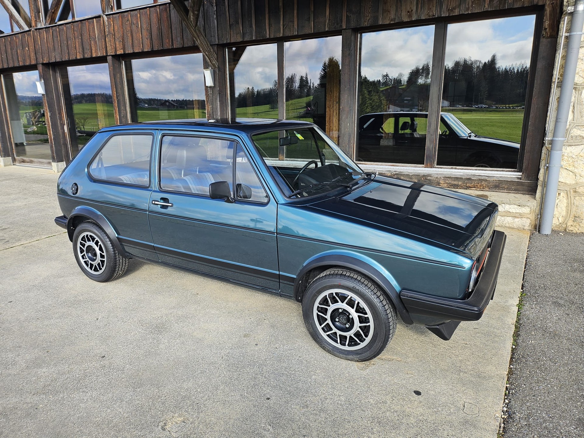 VW GTI original gute zustand veteranenfahrzeug expertisé vétéran en bon état-image-1
