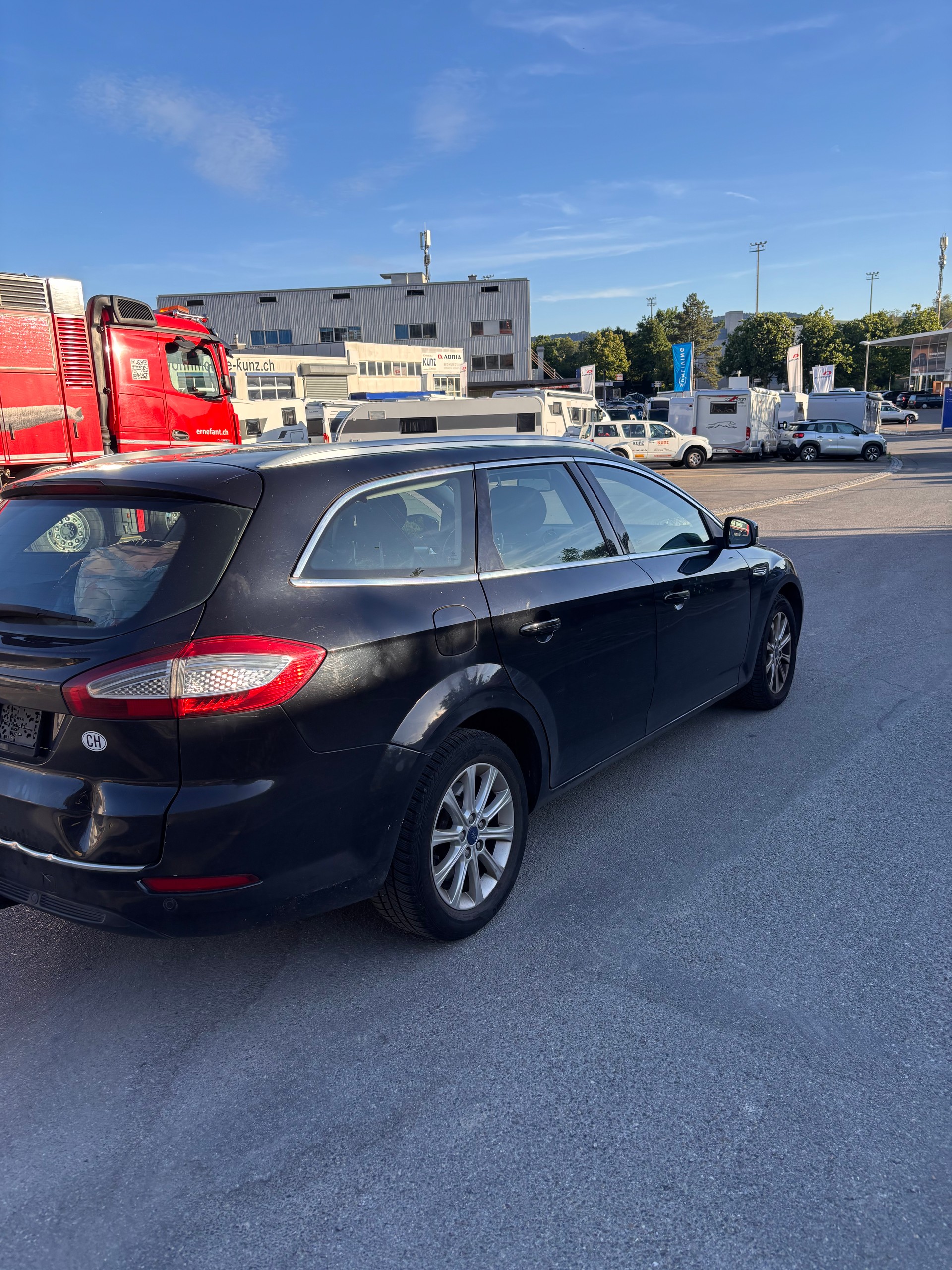 FORD Mondeo 2.0 TDCi 16V Titanium PowerShift-image-4