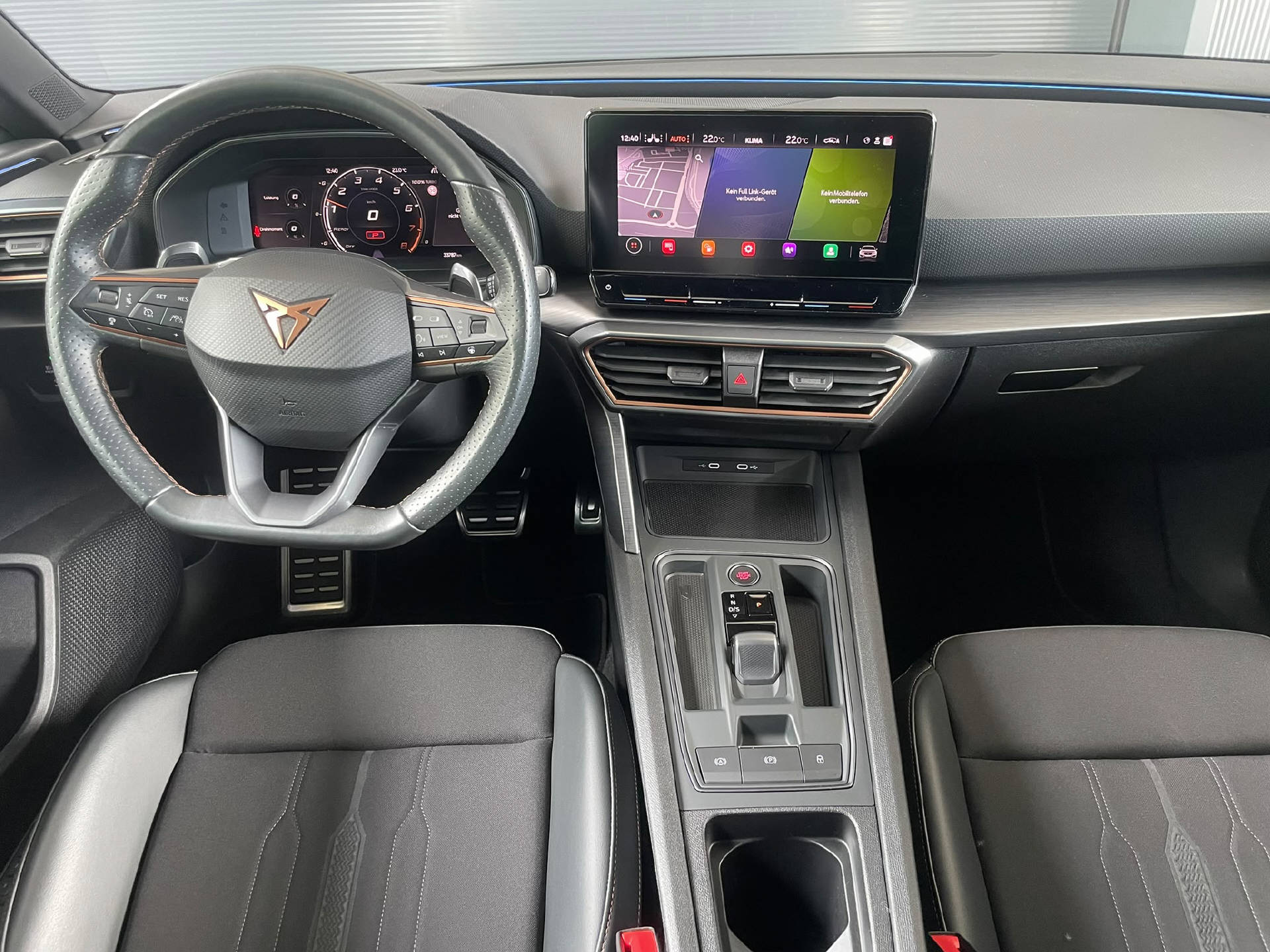 CUPRA Leon 2.0 TSI 300 VZ DSG-image-6