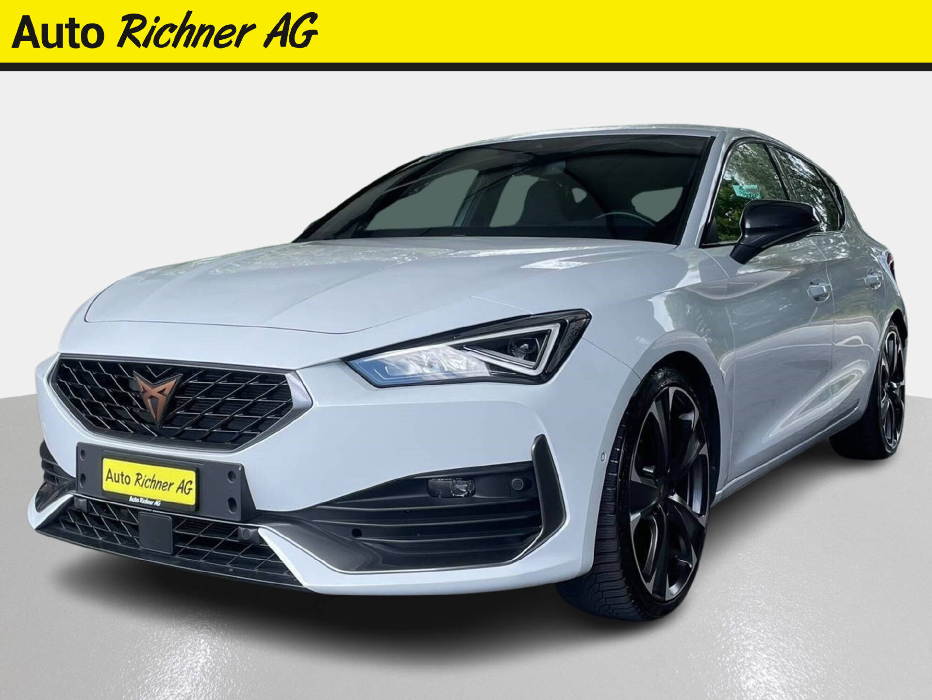 CUPRA Leon 2.0 TSI 300 VZ DSG-image-1