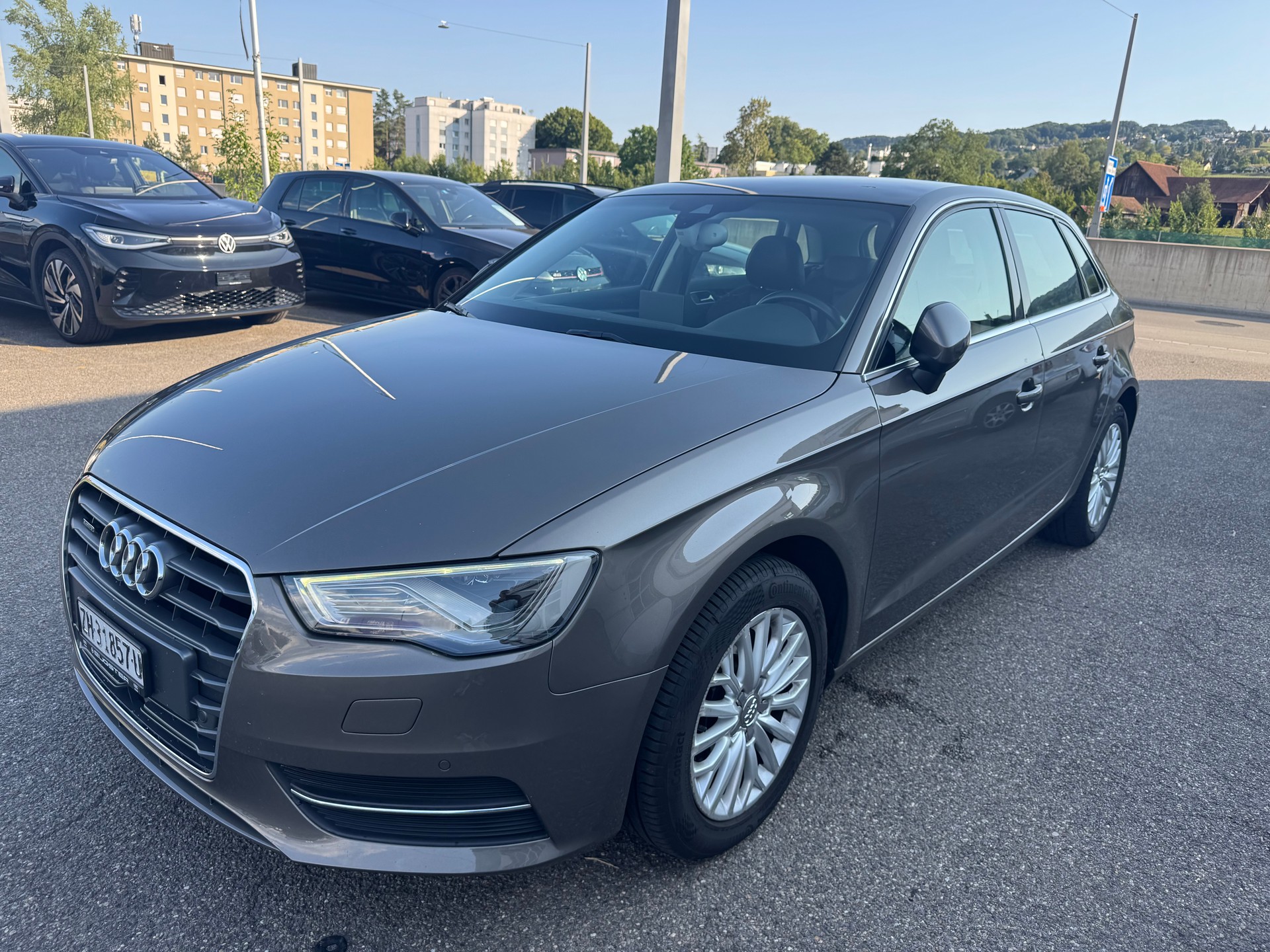 AUDI A3 Sportback 1.8 TFSI Ambiente quattro S-tronic-image-0