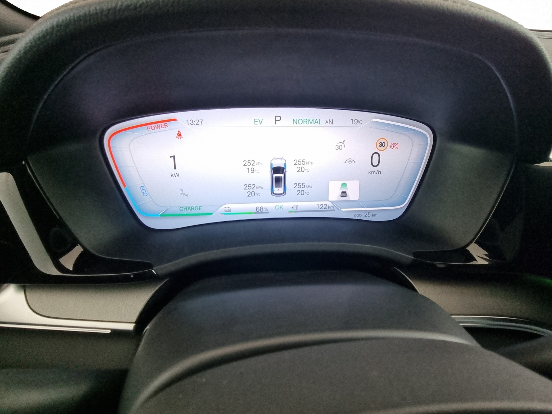 BYD Seal U DM-i Design AWD-image-10