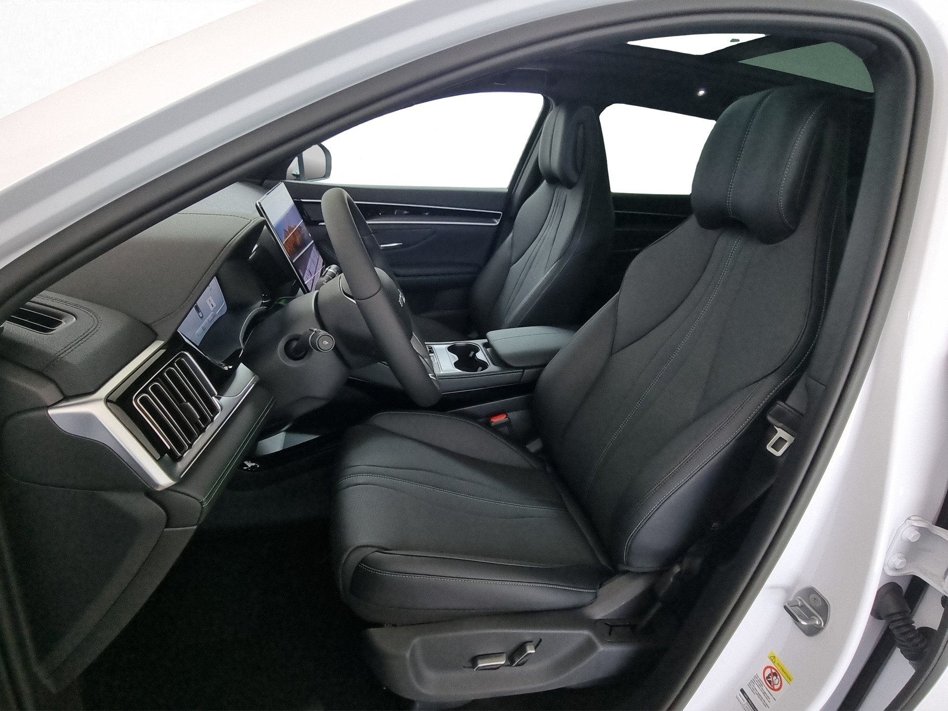 BYD Seal U DM-i Design AWD-image-5