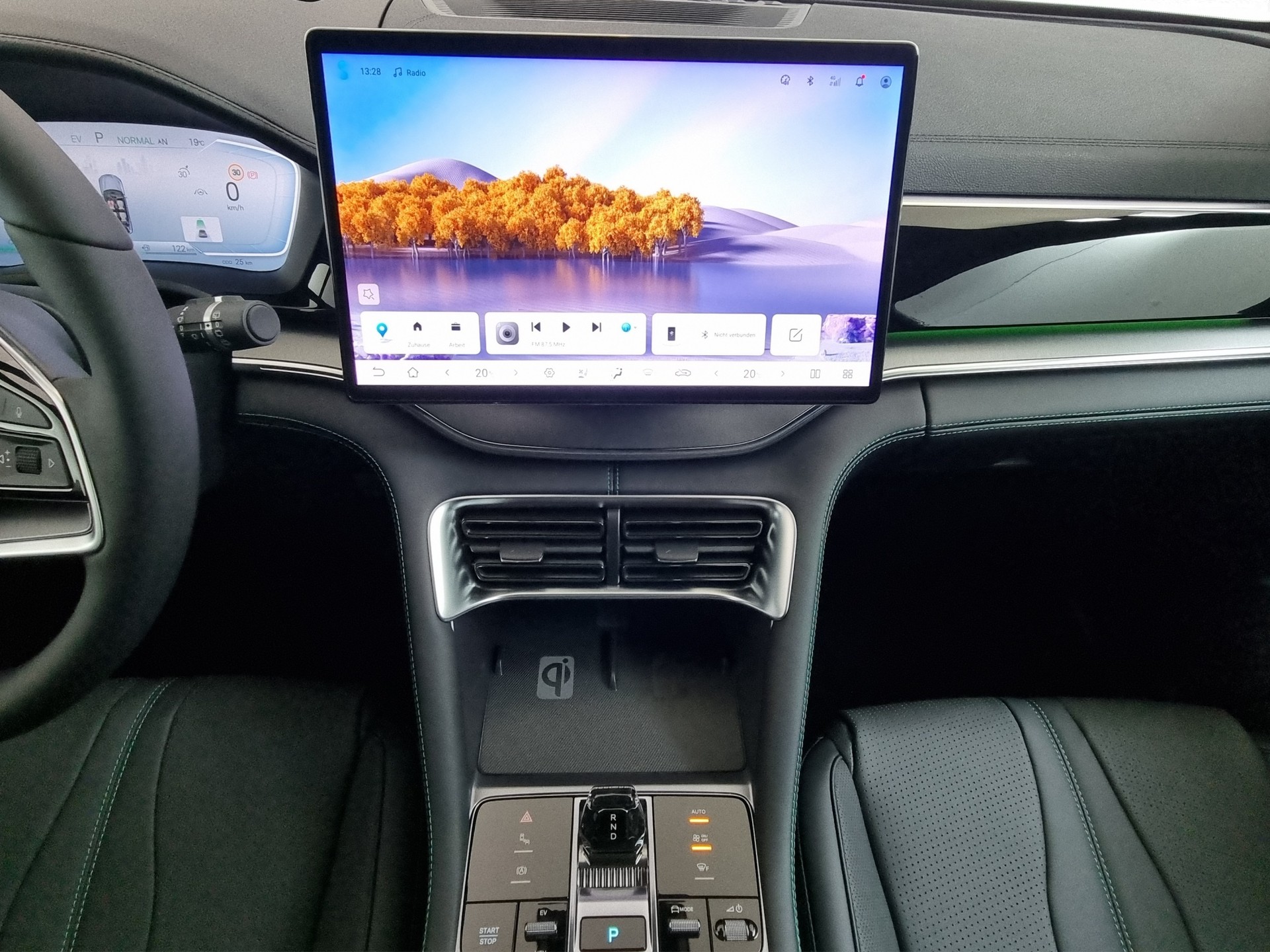 BYD Seal U DM-i Design AWD-image-9